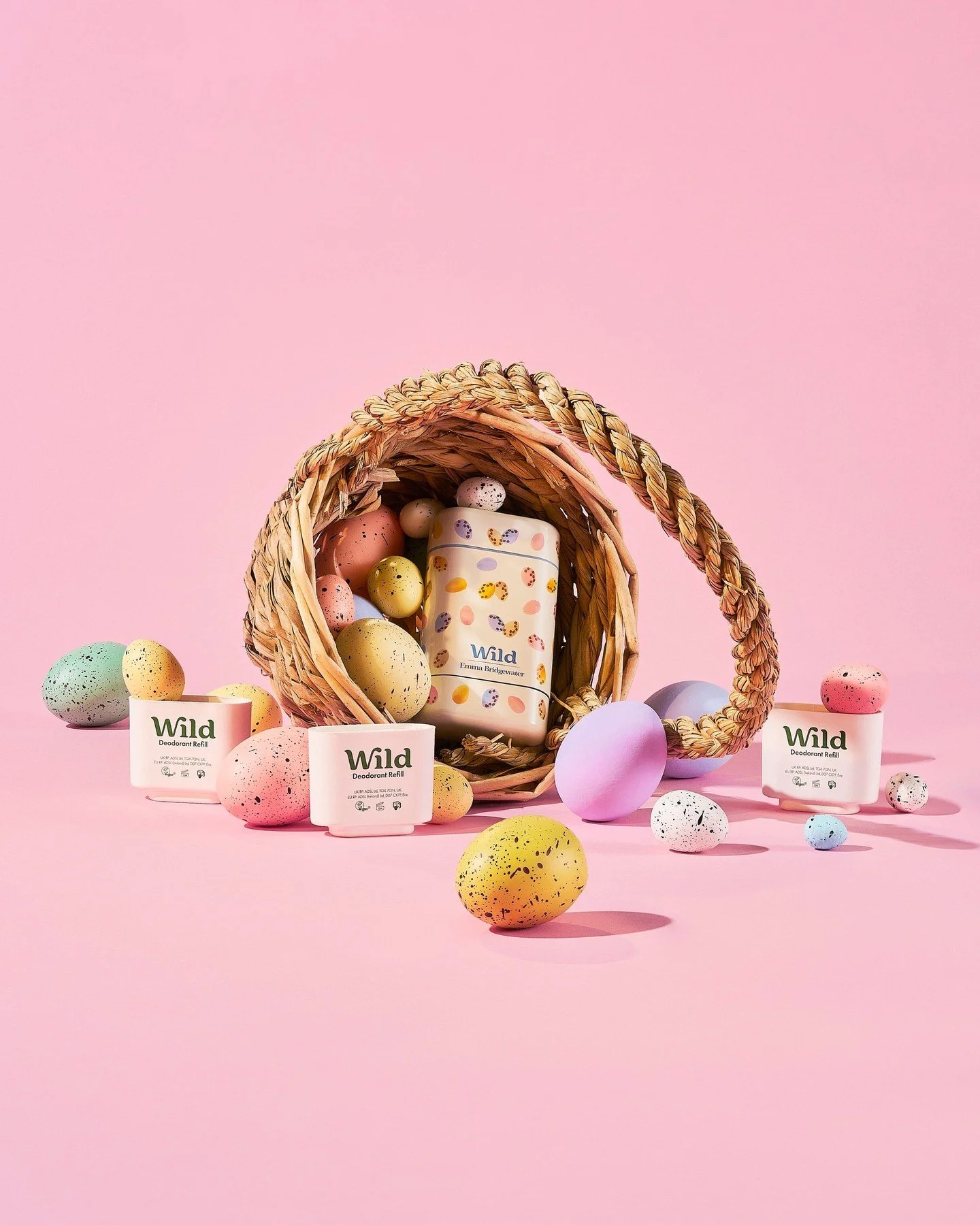 Baskets of goodness for @wildrefill x @emma_bridgewater 🧺

Happy Good Friday peeps!

Swipe for a hopping surprise 🐰👀

Client: @wildrefill x @emma_bridgewater
Styling: @studiono74 @dariusz_szwedo
Photography and Retouching: @studiono74 @dariusz_szw