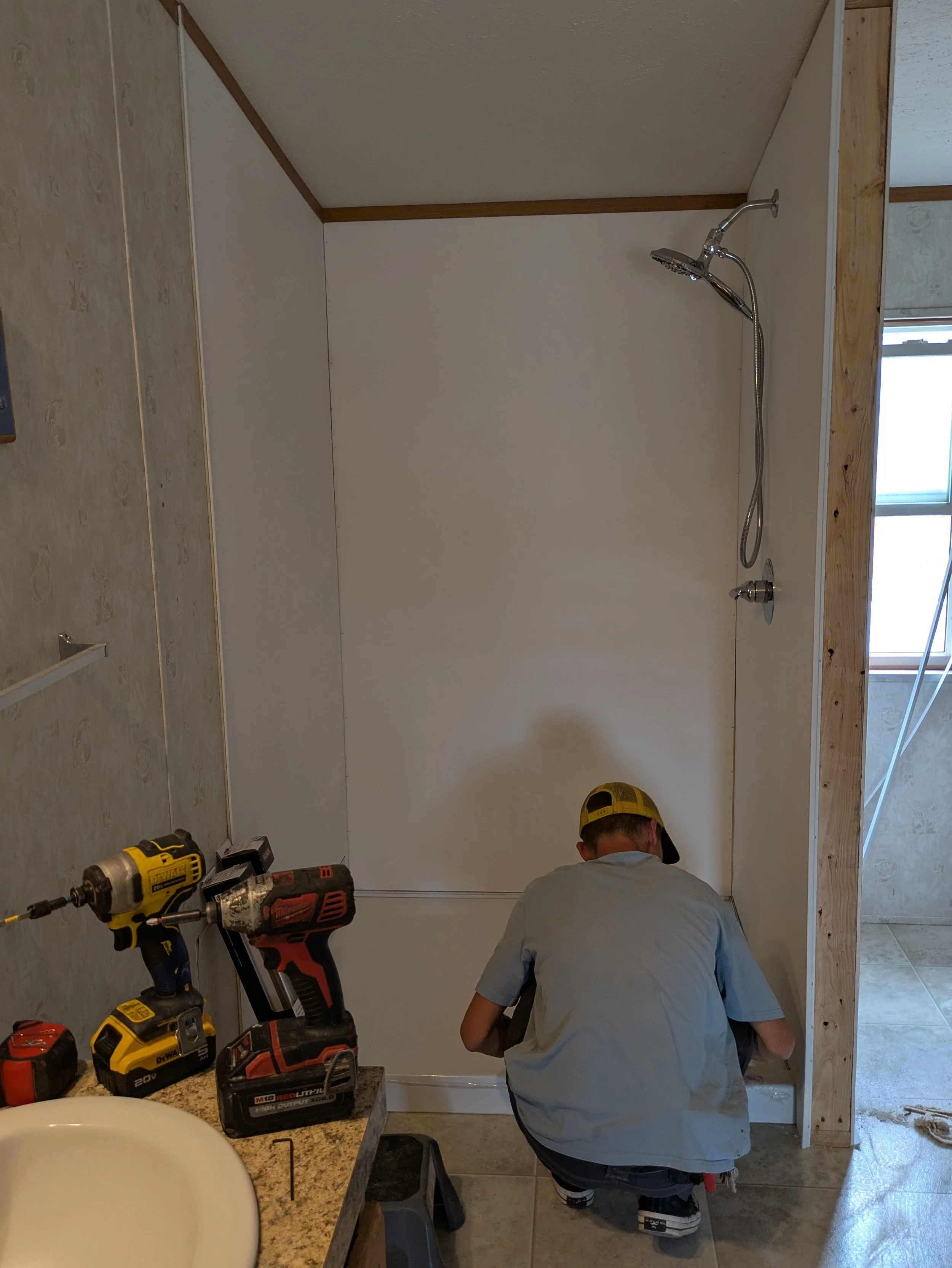 Handyman & Repair Service