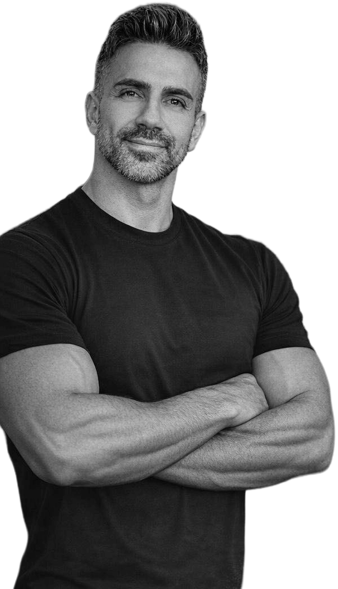 Coach Fit Nick online fitness coach for busy professionals specializing in muscle building and fat loss