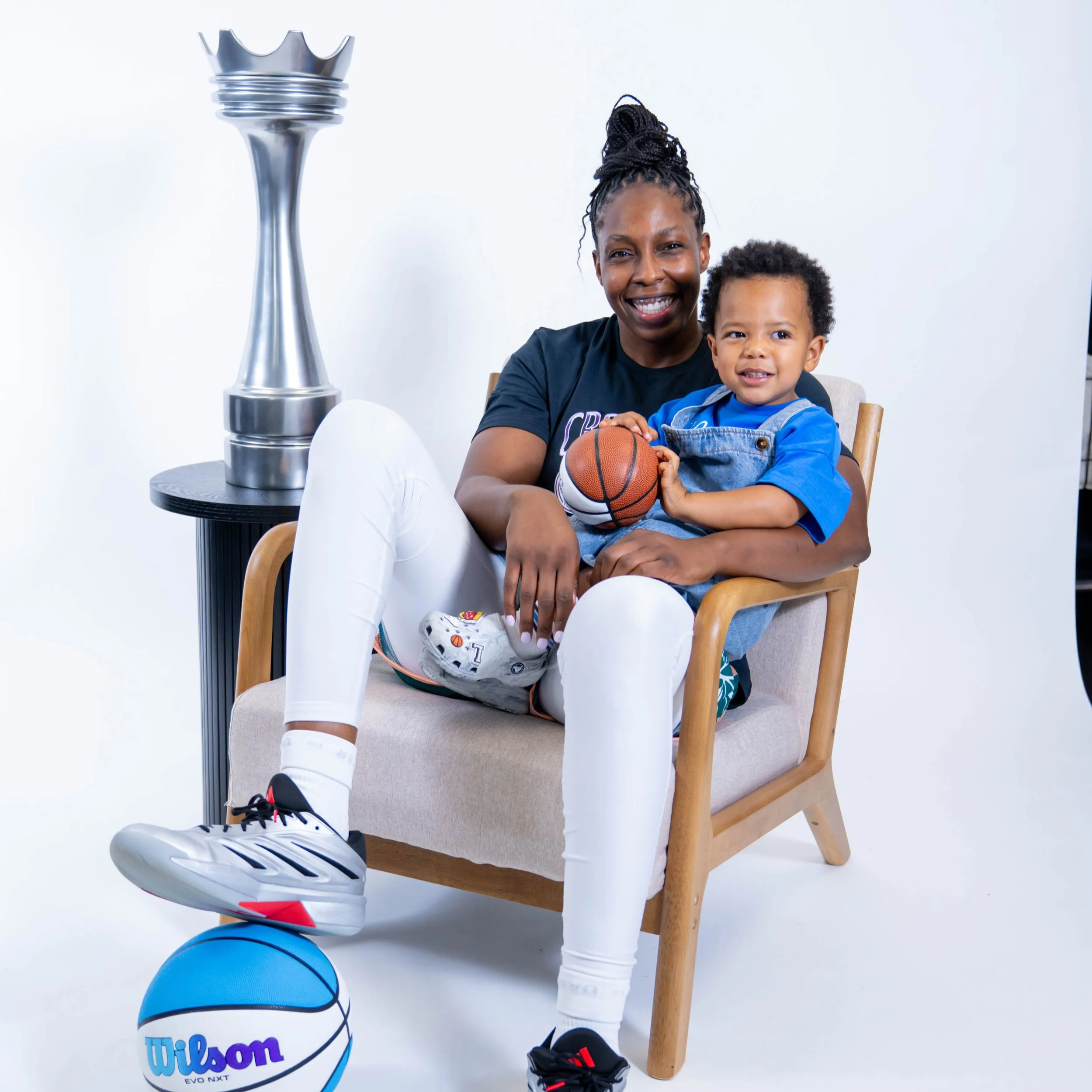 chelsea gray, 1 on 1 championship portraits