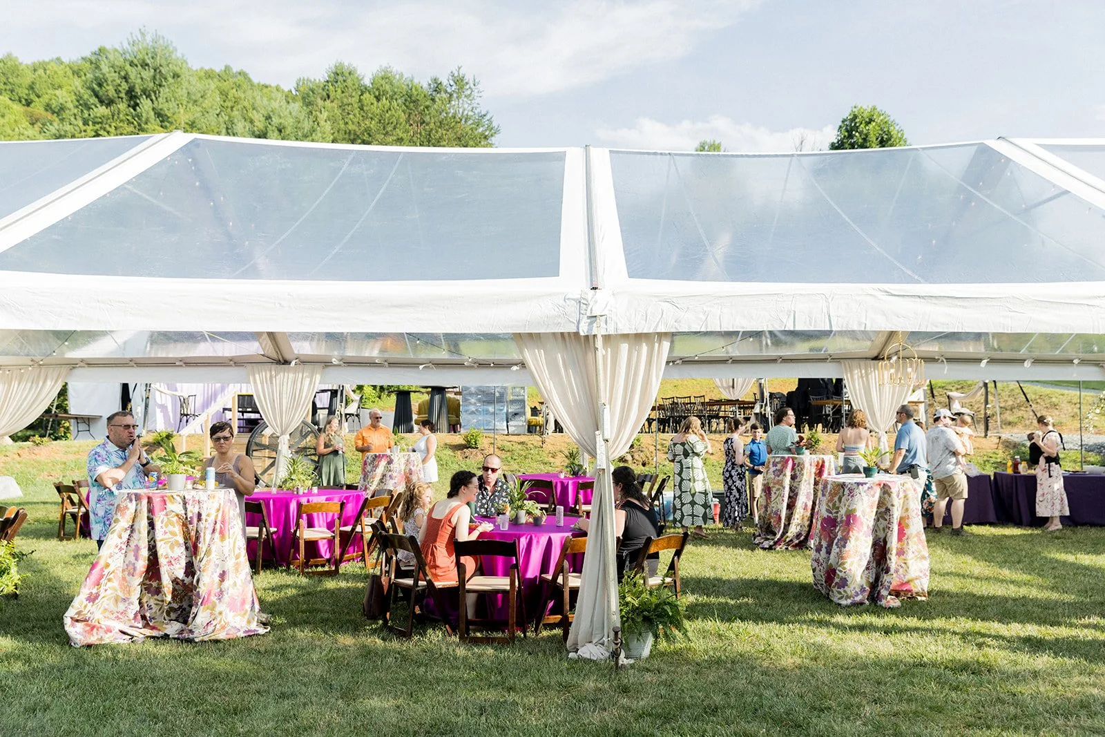 Welcome-Party_Larson-Rollins-Wedding_7-12-25_Jessica-Hunt-Photography_2025-11.jpg