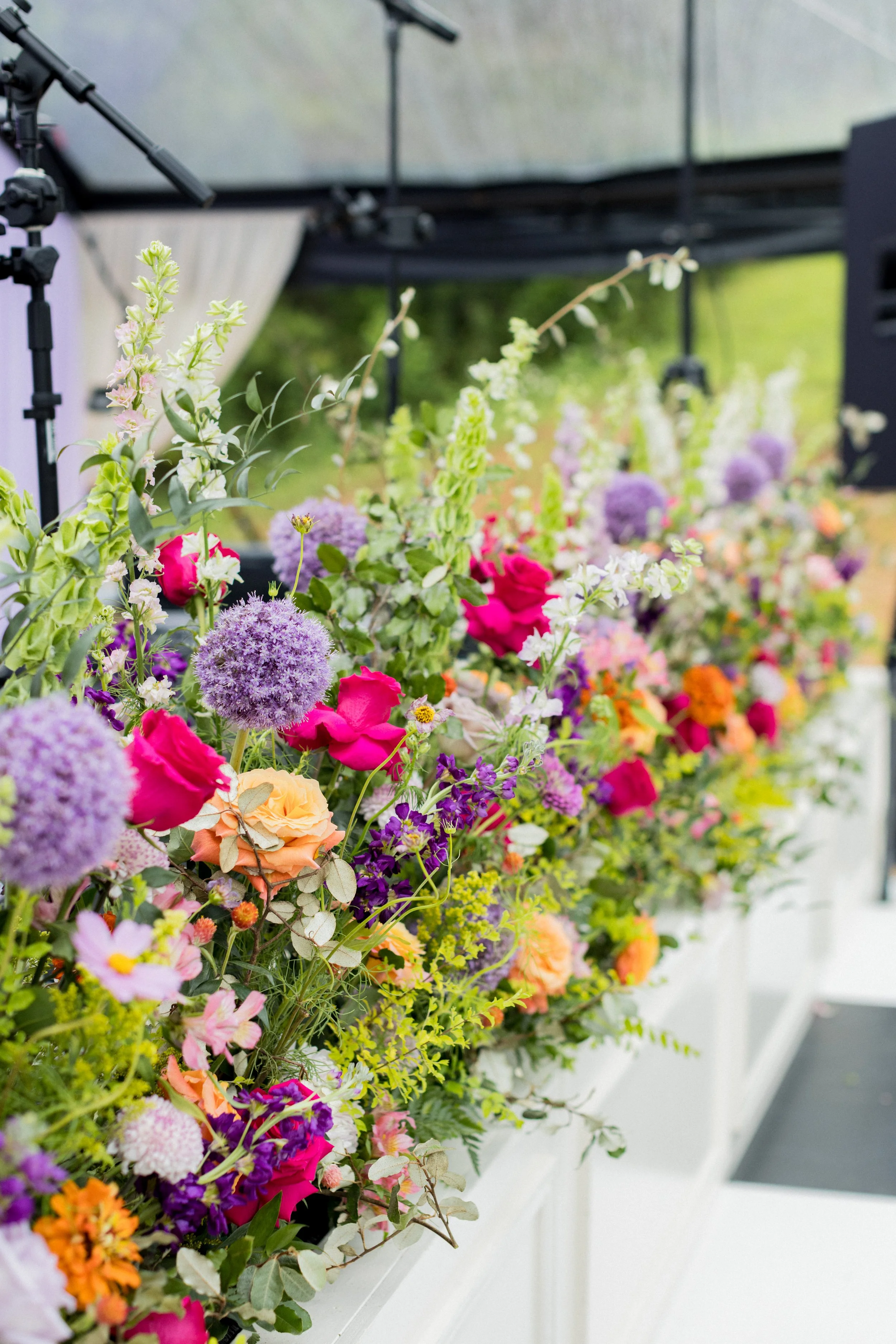 Reception-Decor_Larson-Rollins-Wedding_7-12-25_Jessica-Hunt-Photography_2025-48.jpg
