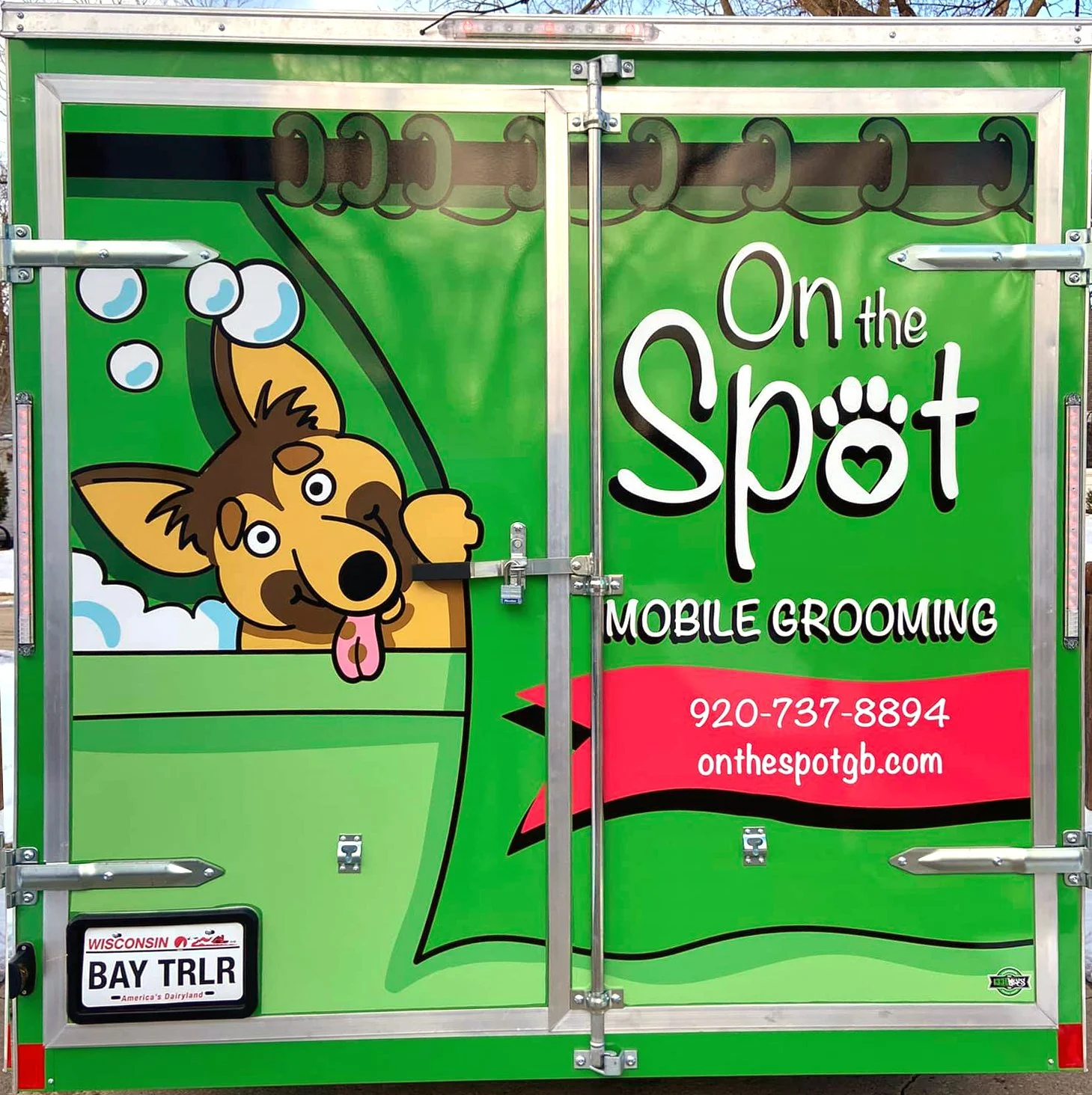 This dog was based on the owner’s pet, Sammy.