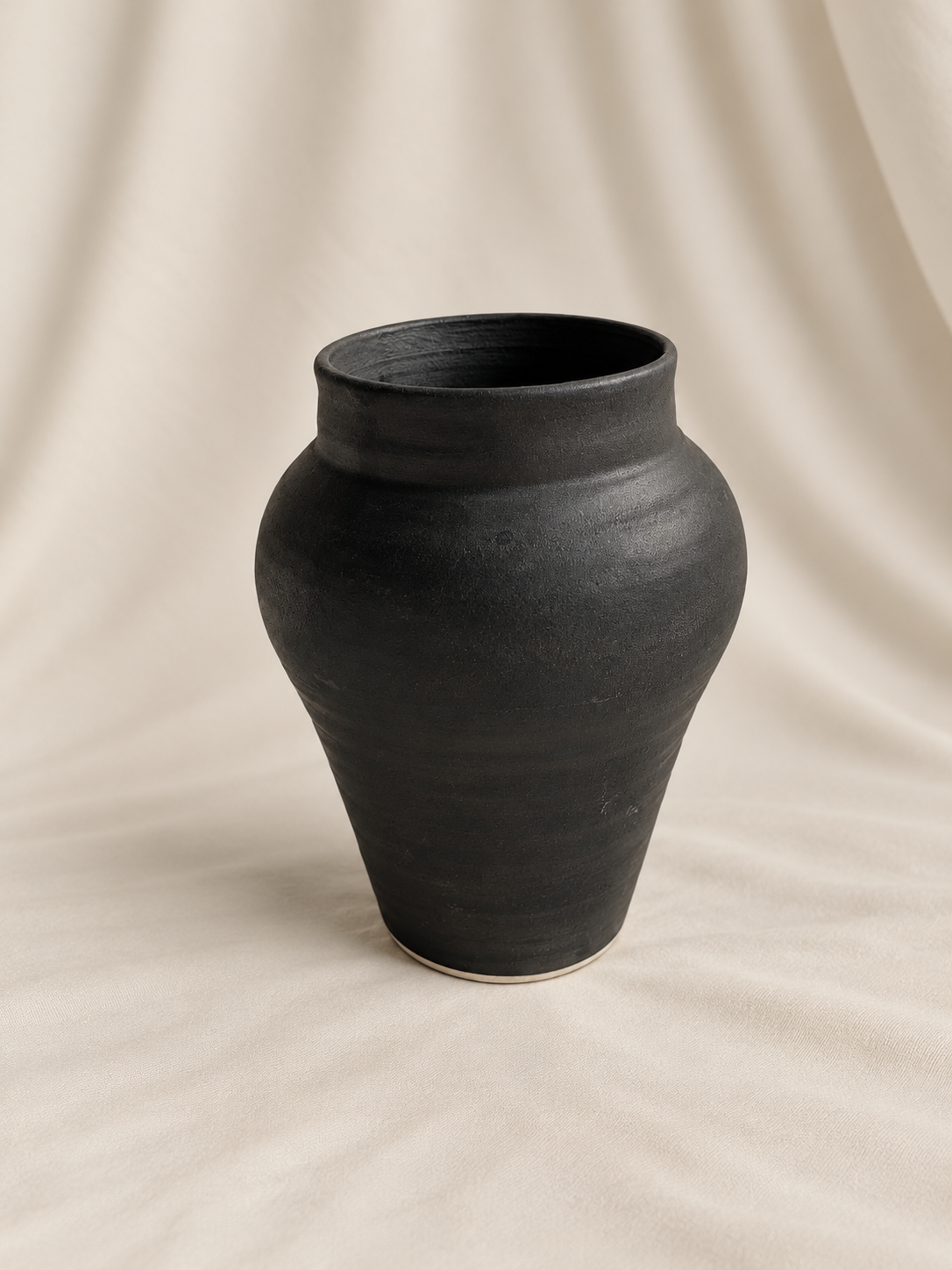 Cobra Vase