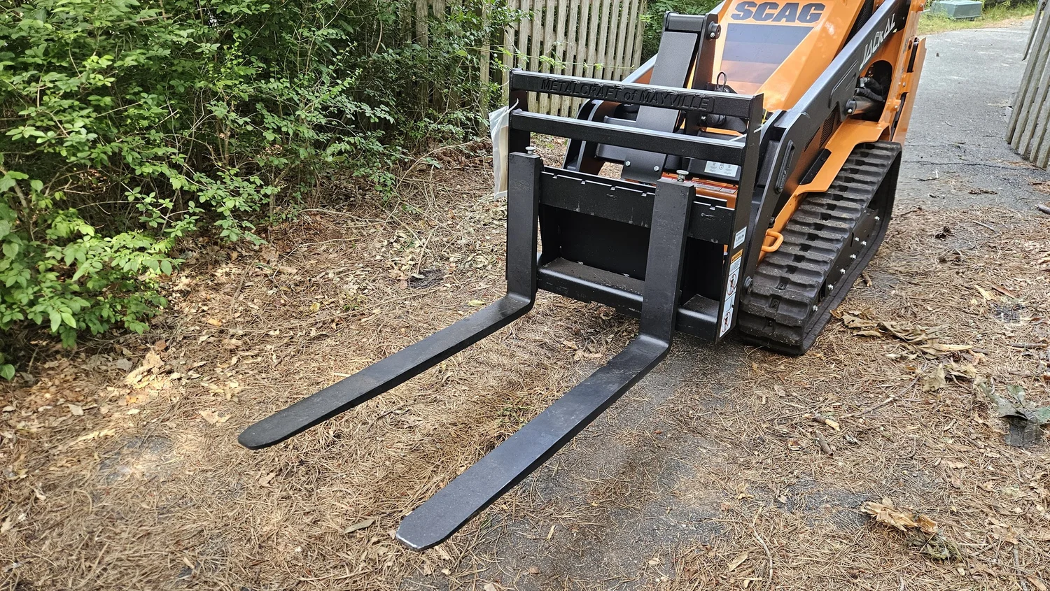 Pallet forks attachment