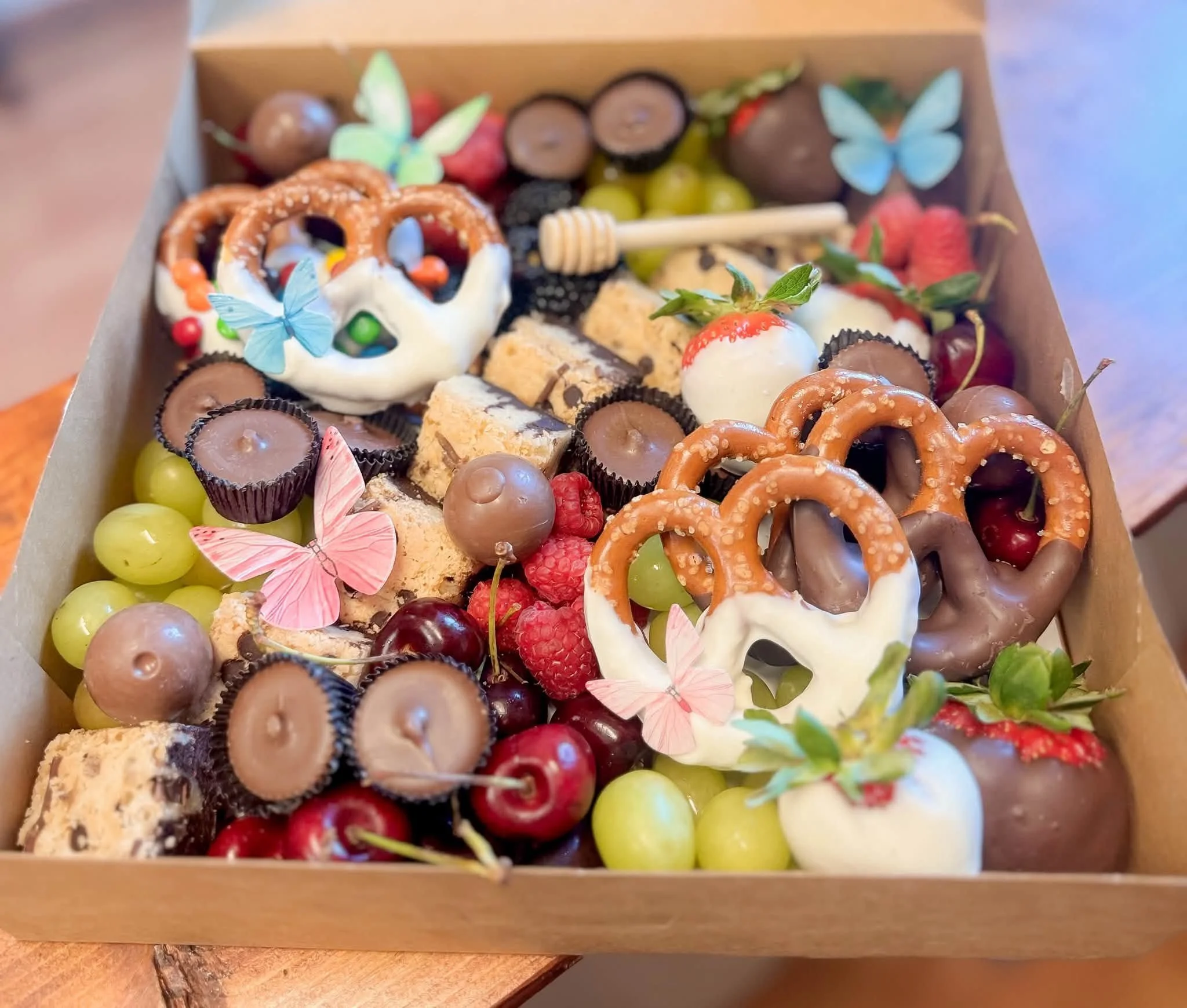 dessert box.jpg