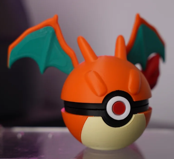 Charizard Pokeball.png