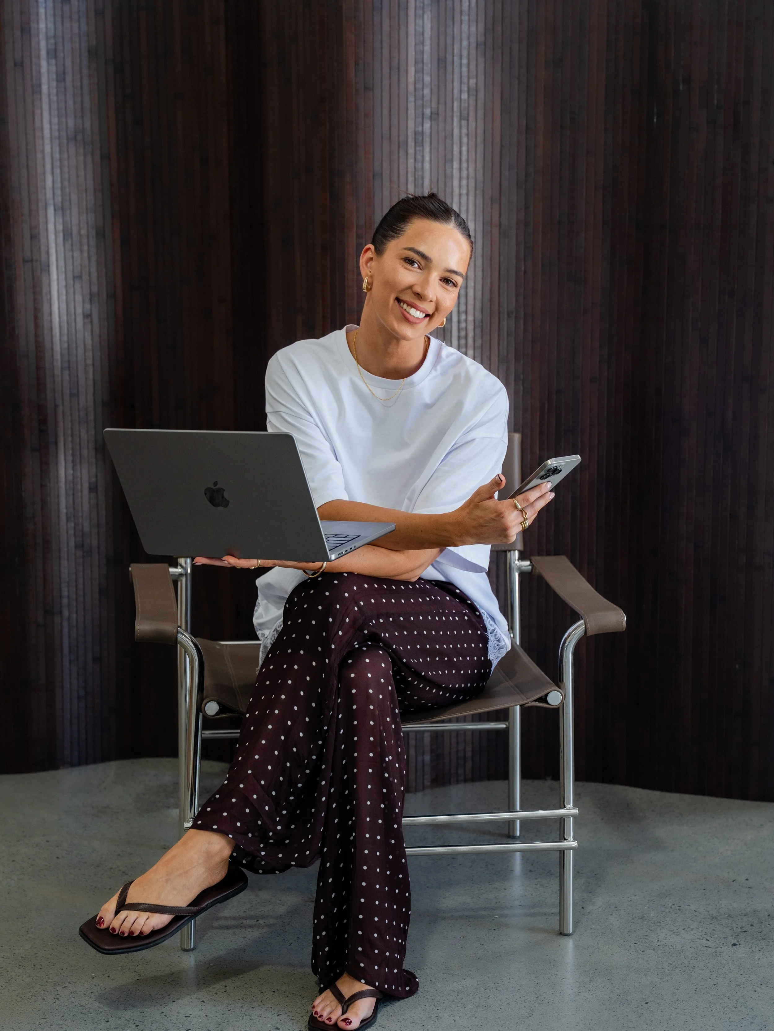 A two-hour express brand shoot for Aimee of @cojacreative. Proof that you don&rsquo;t always need a full days shoot to walk away with a curated library of high quality content that will last you months!

Directed and shot by @thygan_tobich &amp; @eri