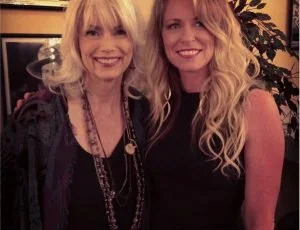 deana_emmylou-300x230.jpg