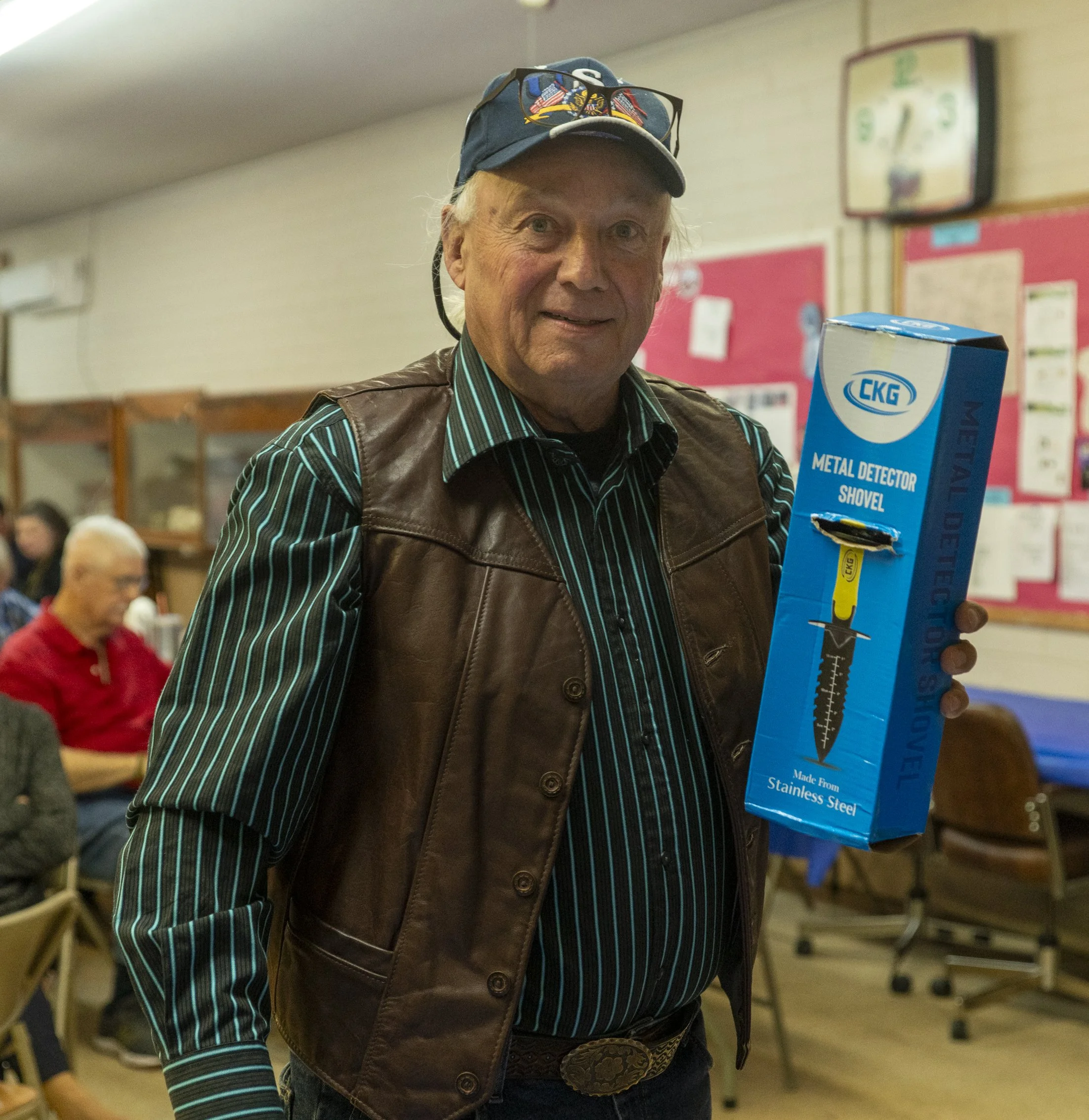 12-13-2025_Detectors Unlimited Christmas Party photo credit Miriam Hoffmaster-14.jpg