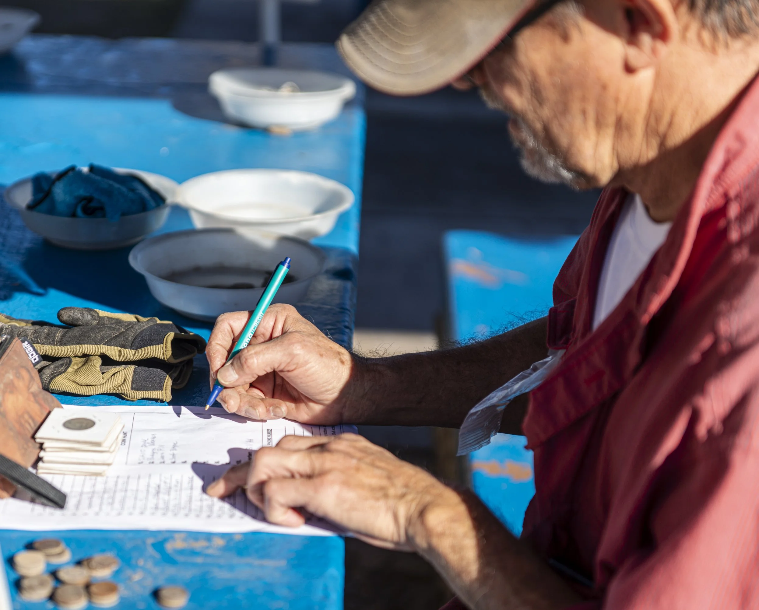 11-29-2025_Detectors Unlimited_monthly club hunting_Kennedy Park_Tucson, Arizona_photo credit Miriam Hoffmaster-66.jpg