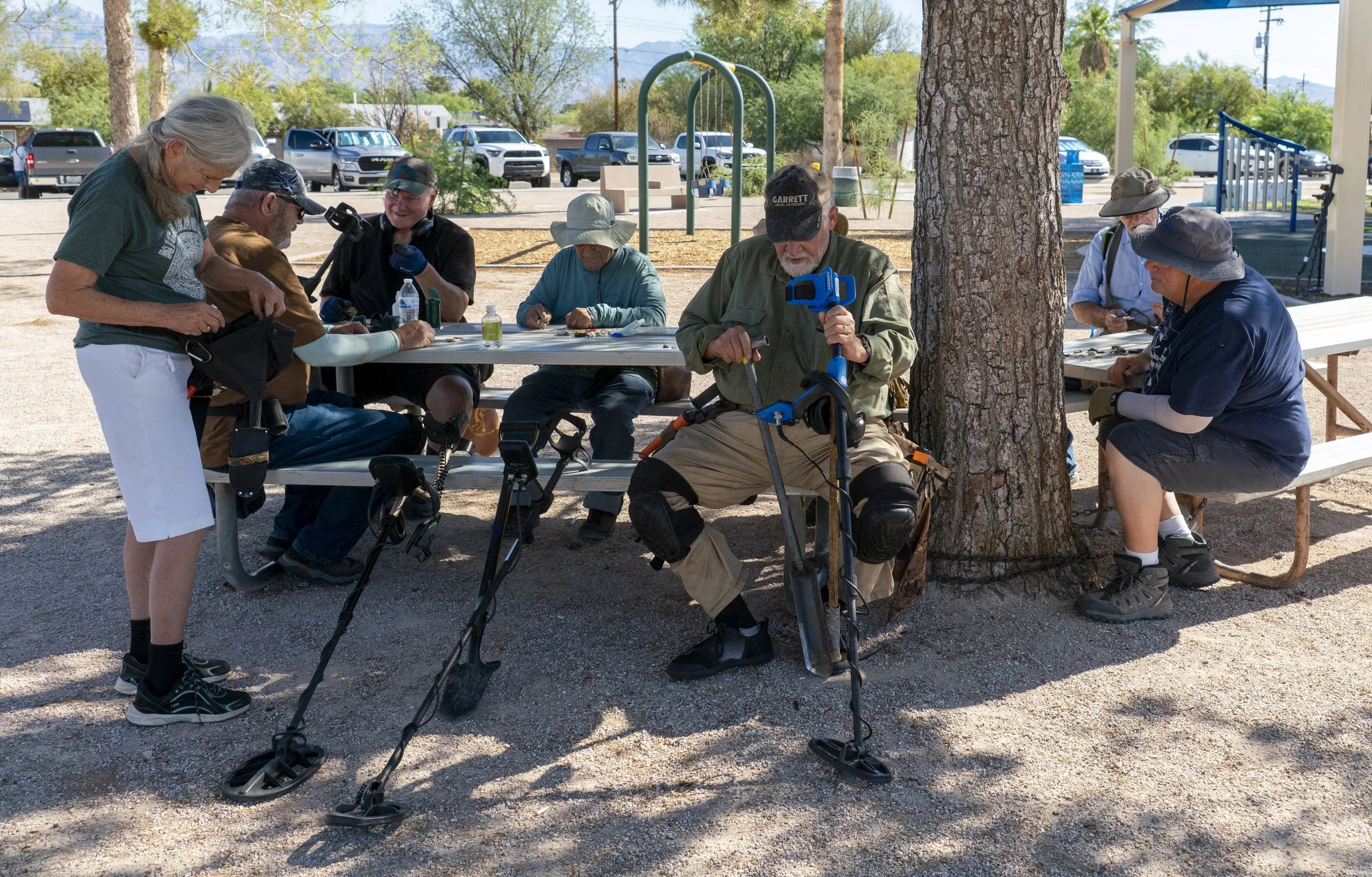 06-27-2026_Monthly Club Hunt_Detectors Unlimited_Tucson, Arizona_photo credit Miriam Hoffmaster (13 of 19).jpg