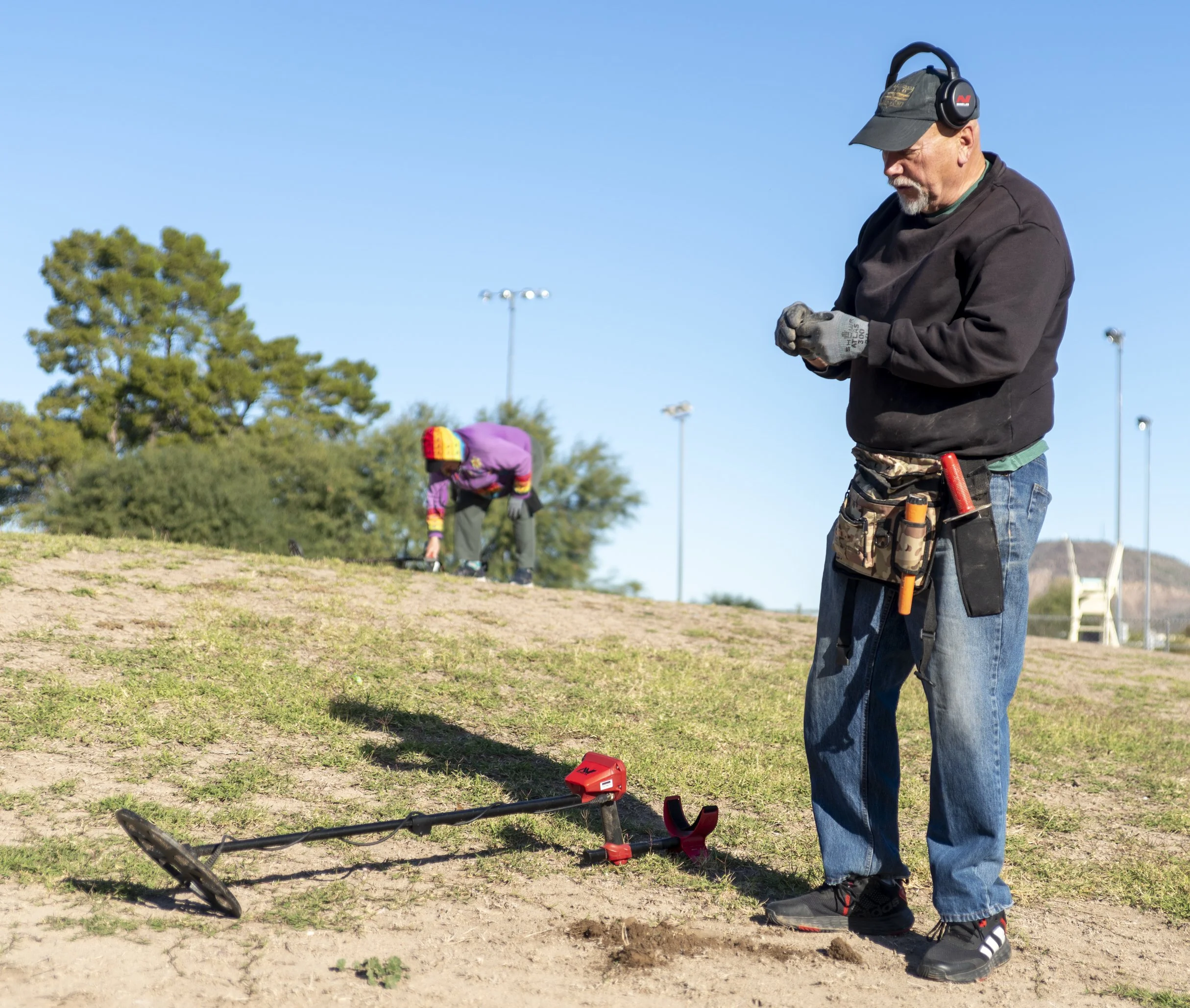 11-29-2025_Detectors Unlimited_monthly club hunting_Kennedy Park_Tucson, Arizona_photo credit Miriam Hoffmaster-42.jpg