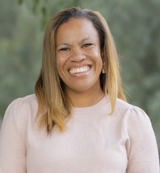 San Diego postpartum doula providing personalized support for new mothers