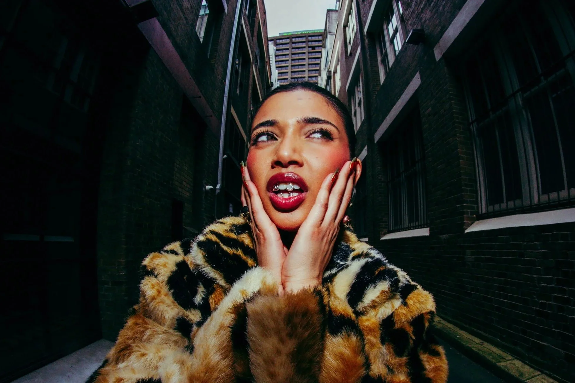 Custom silver grillz Sydney — Maude Archive