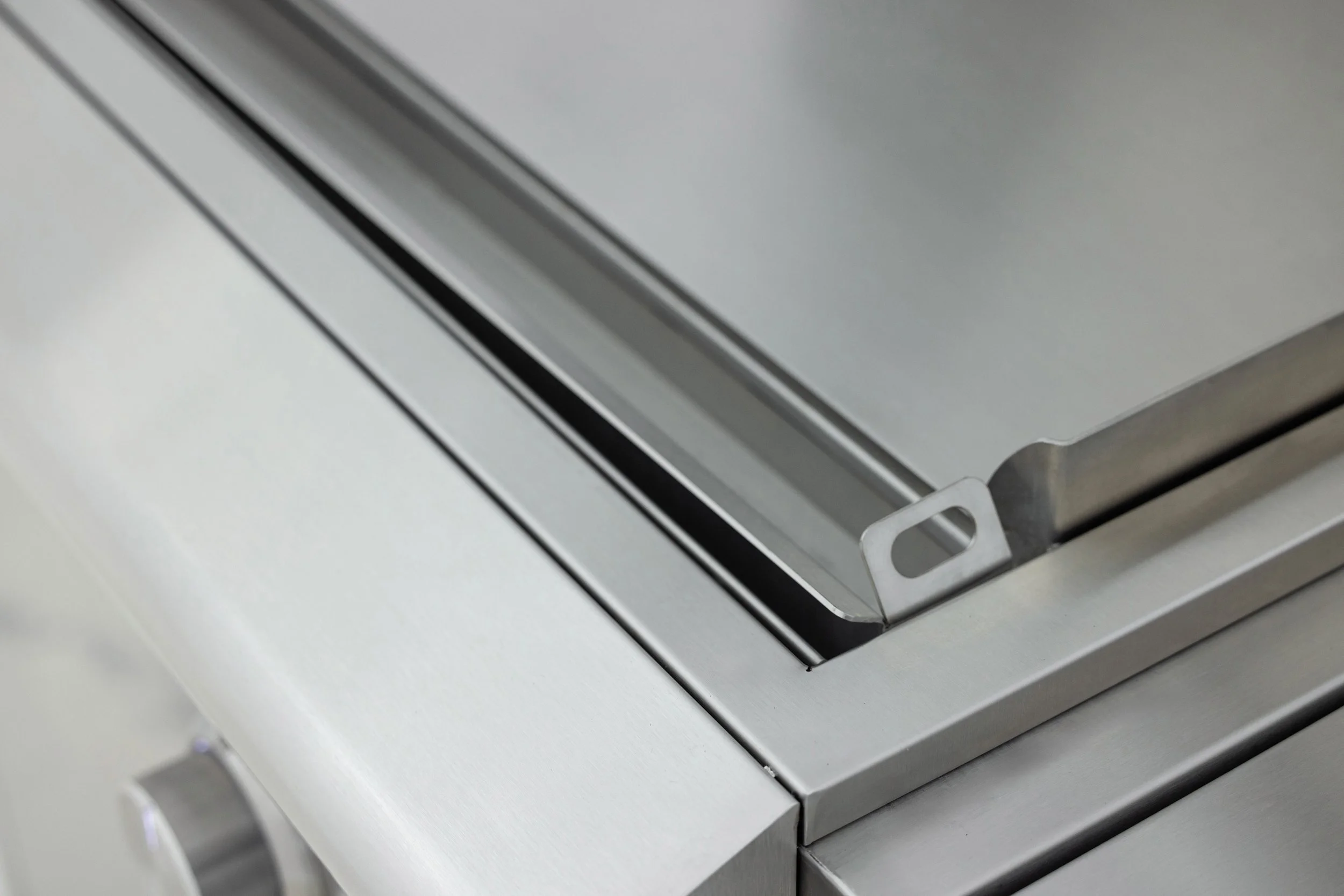 LTE PRO Griddle Drip Trough.jpg