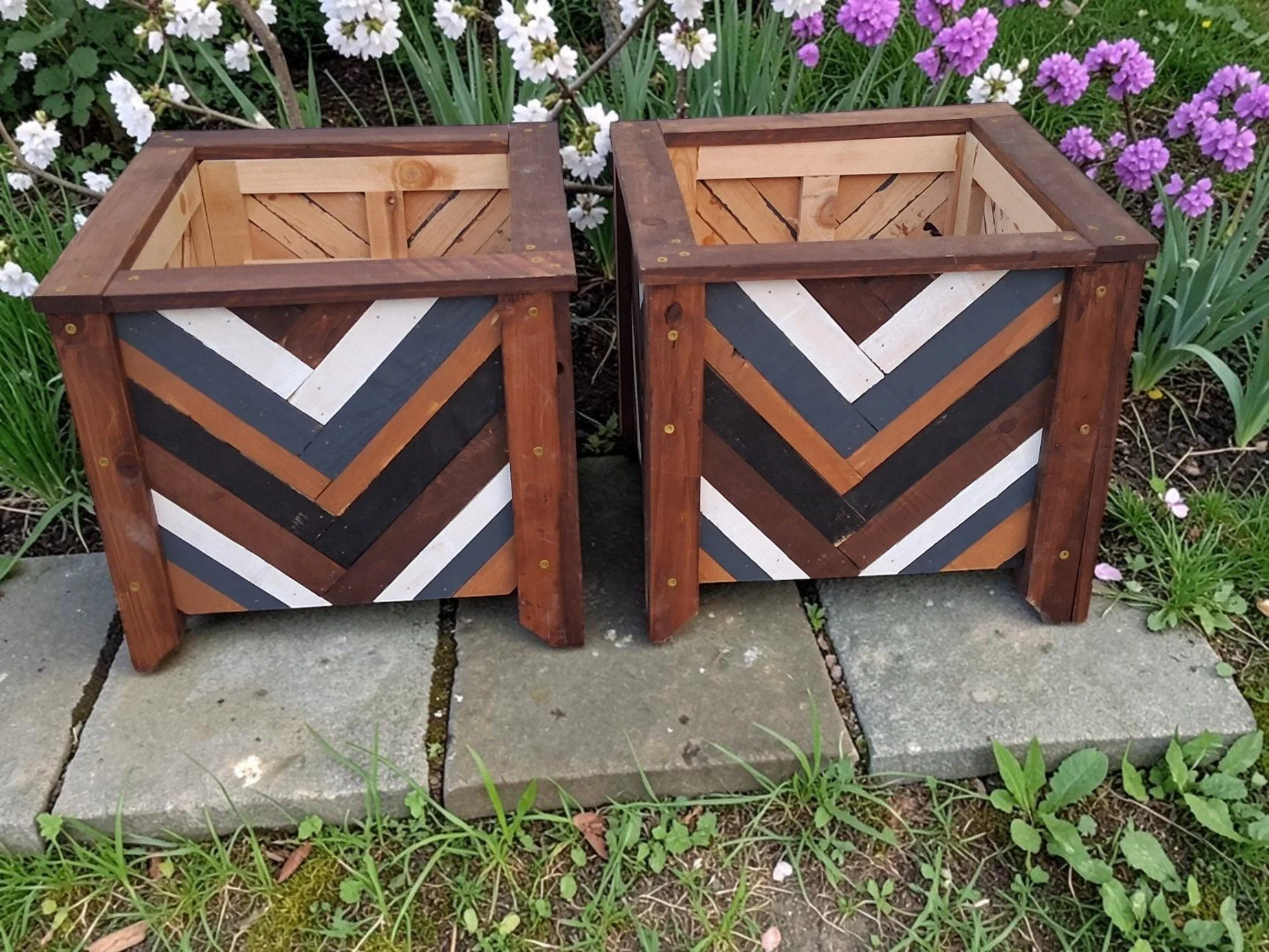 herringbone planters small-Photoroom.jpg