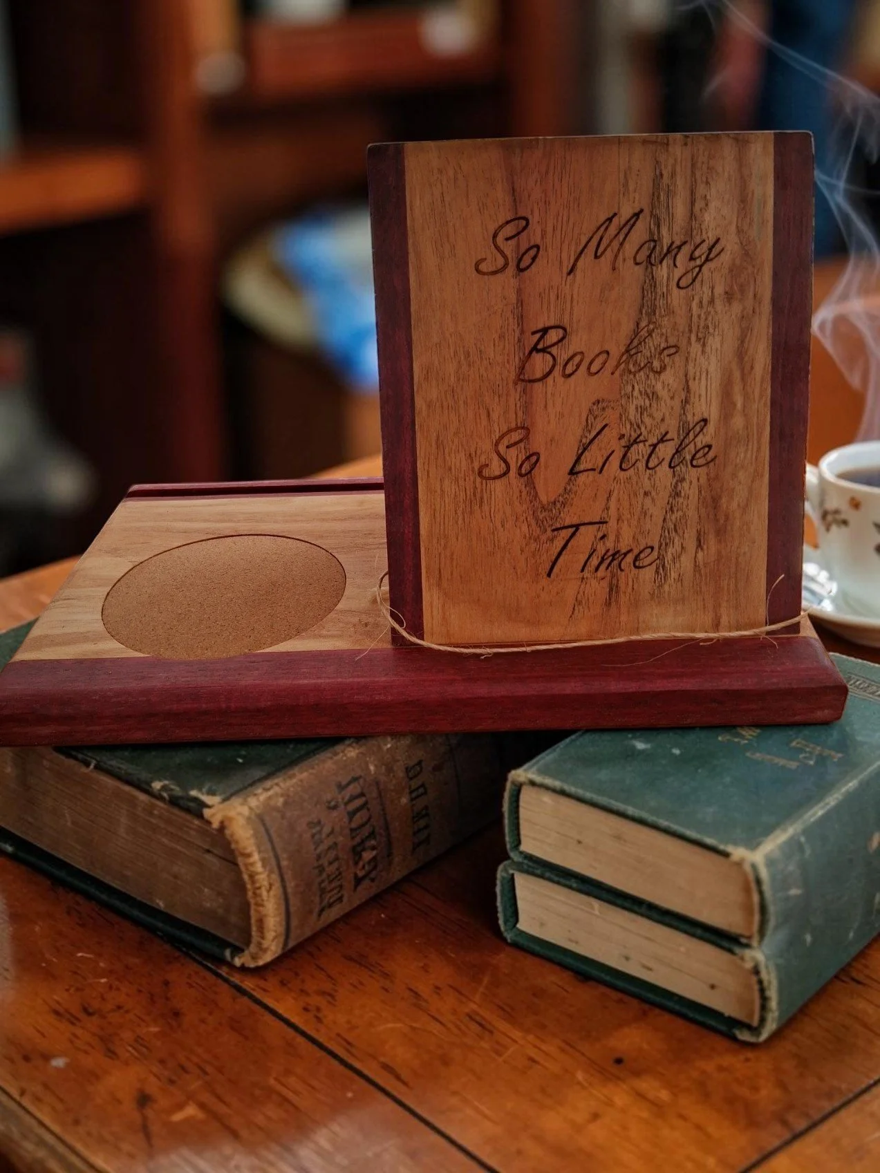 book holder--so many-Photoroom.jpg