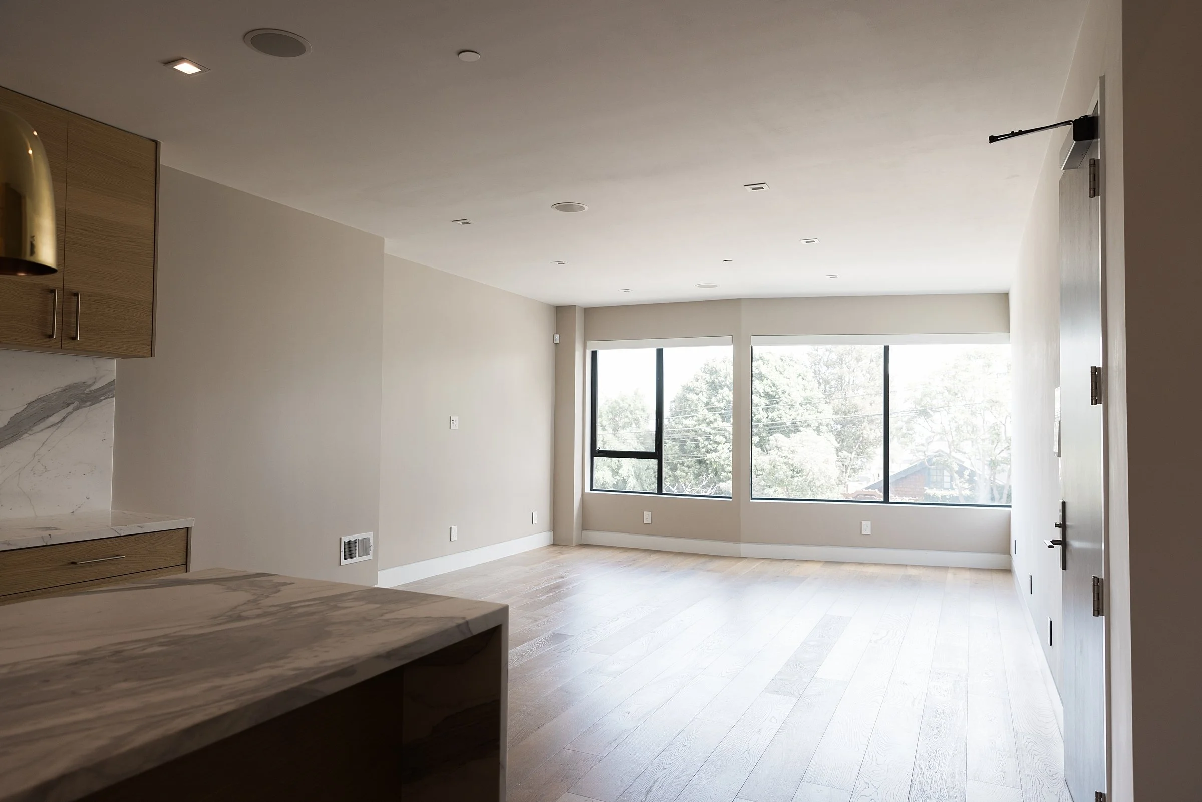 PH Painting contractor painting ©TR Studio 71.jpg