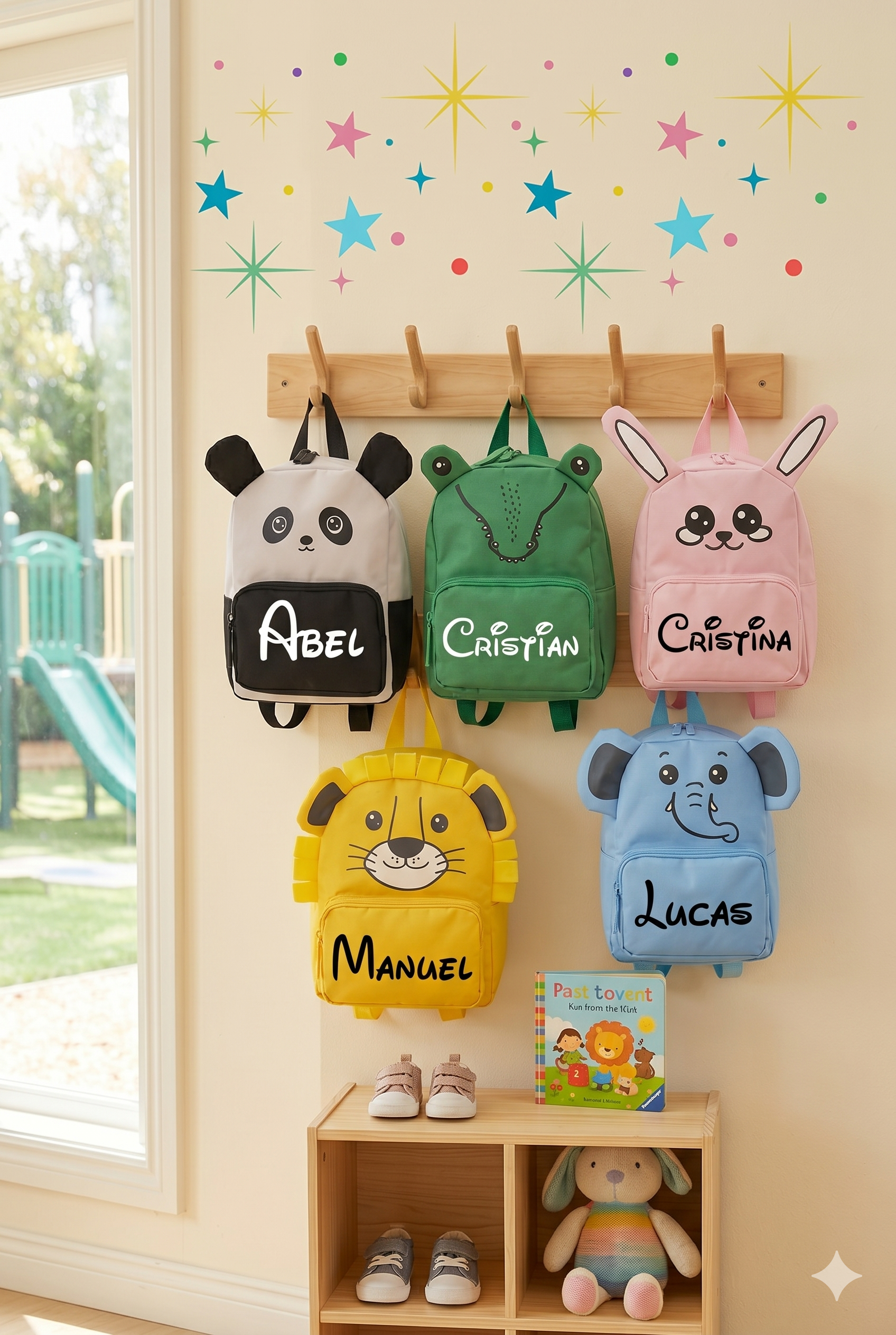 PERCHERO MOCHILAS ANIMALES.png
