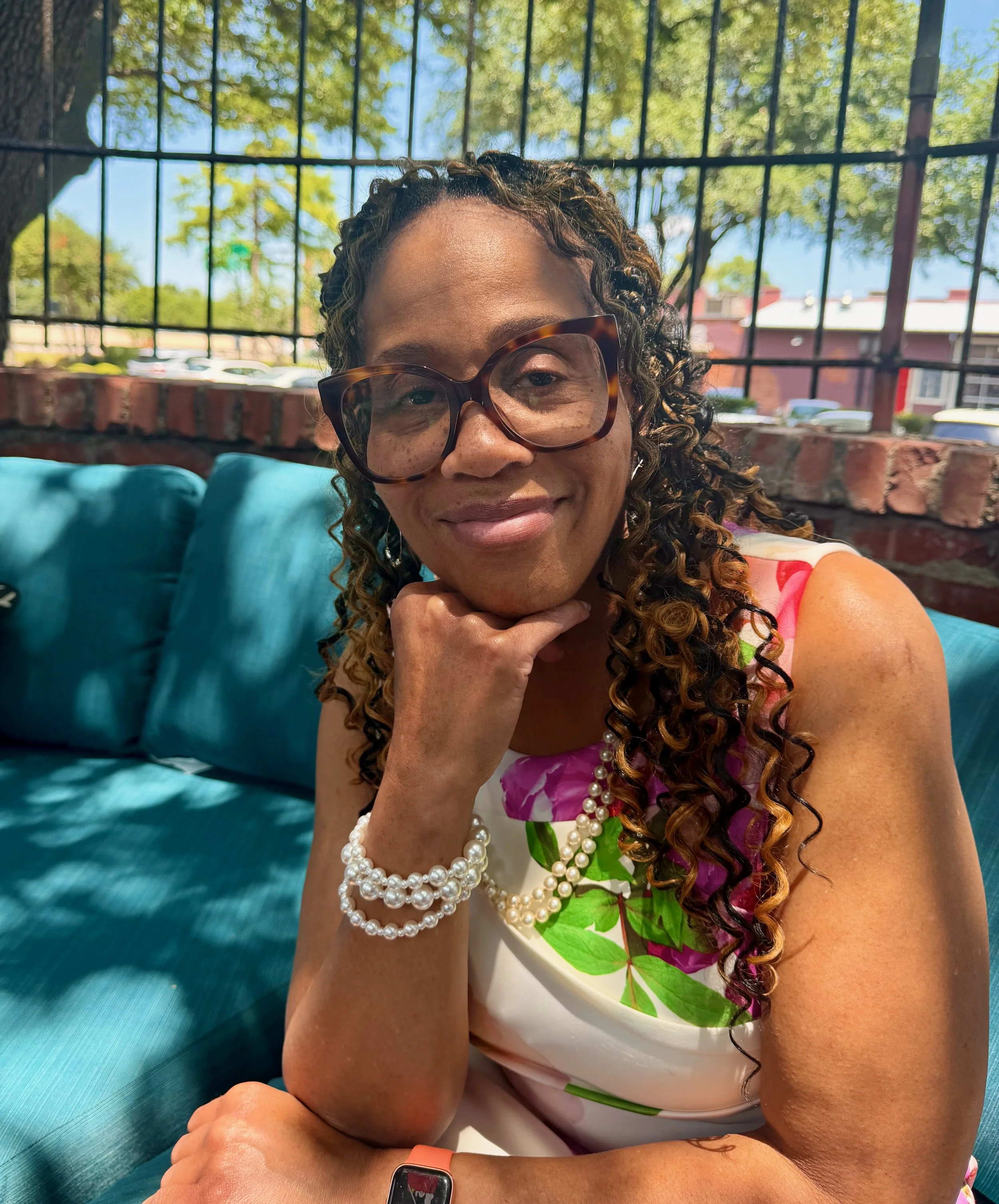 Kirsten C. Lee - Grief Author & Therapist