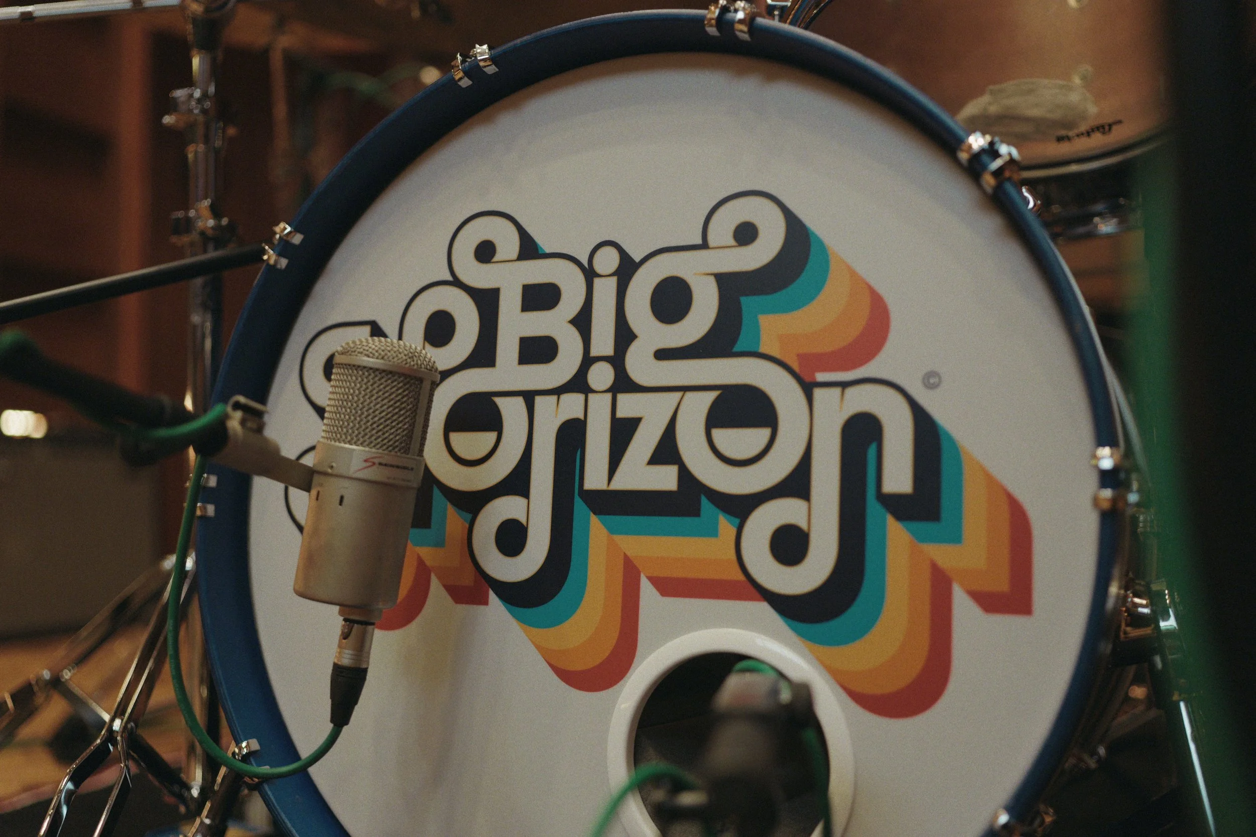 Big Horizon “How long” (live)