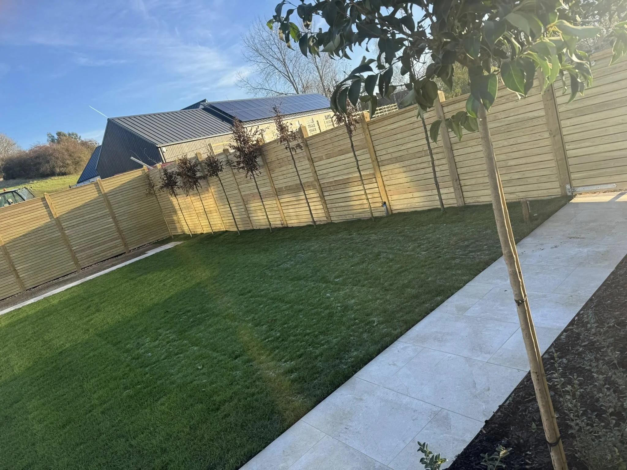 Garden fence installation Leicester