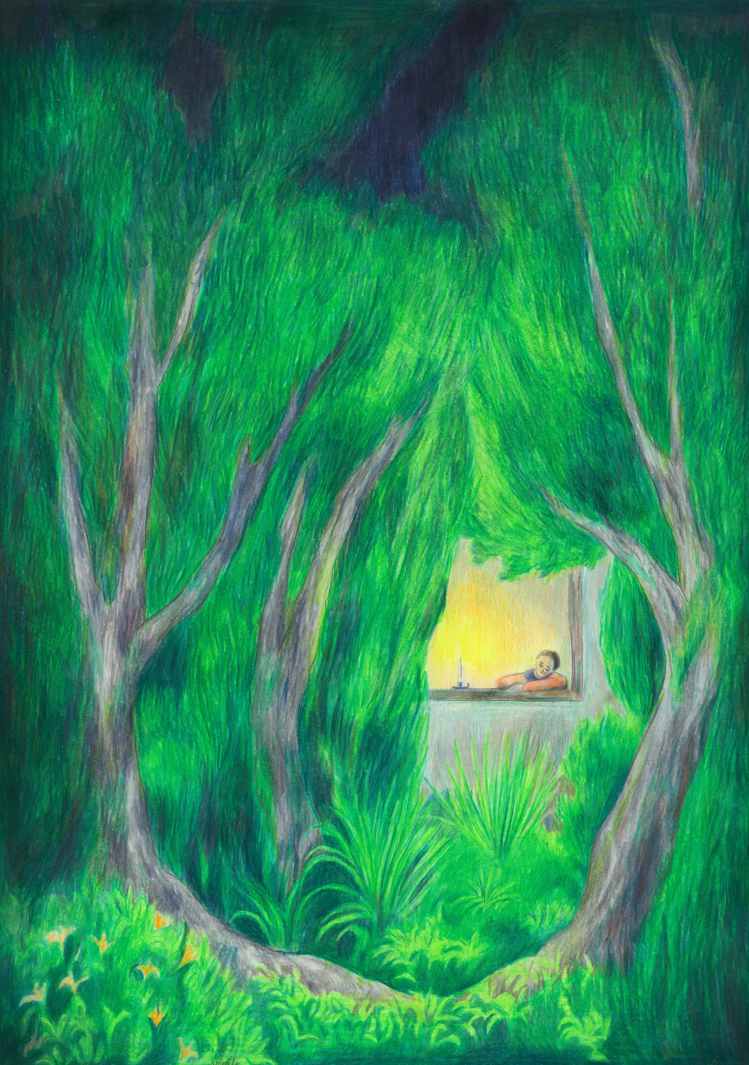 Une forêt verte dense avec un trou dans le feuillage, à travers lequel un garçon repose sa tête sur un rebord de fenêtre, à l'intérieur d'une pièce éclairée par une lumière jaune