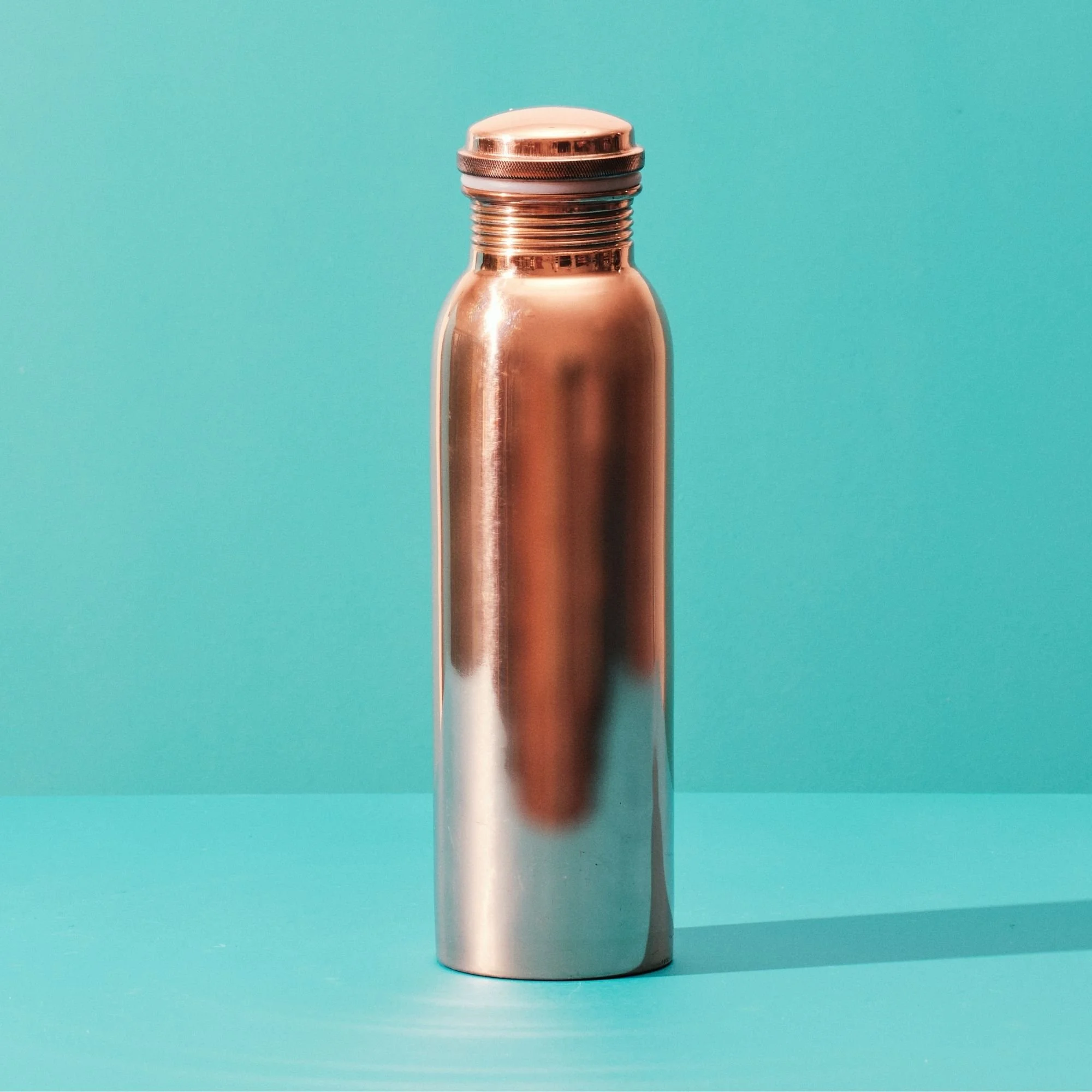 Smooth Copper Water Bottle – 600ml