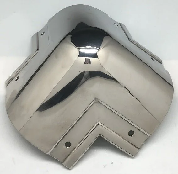 Enclosed Trailer Corner