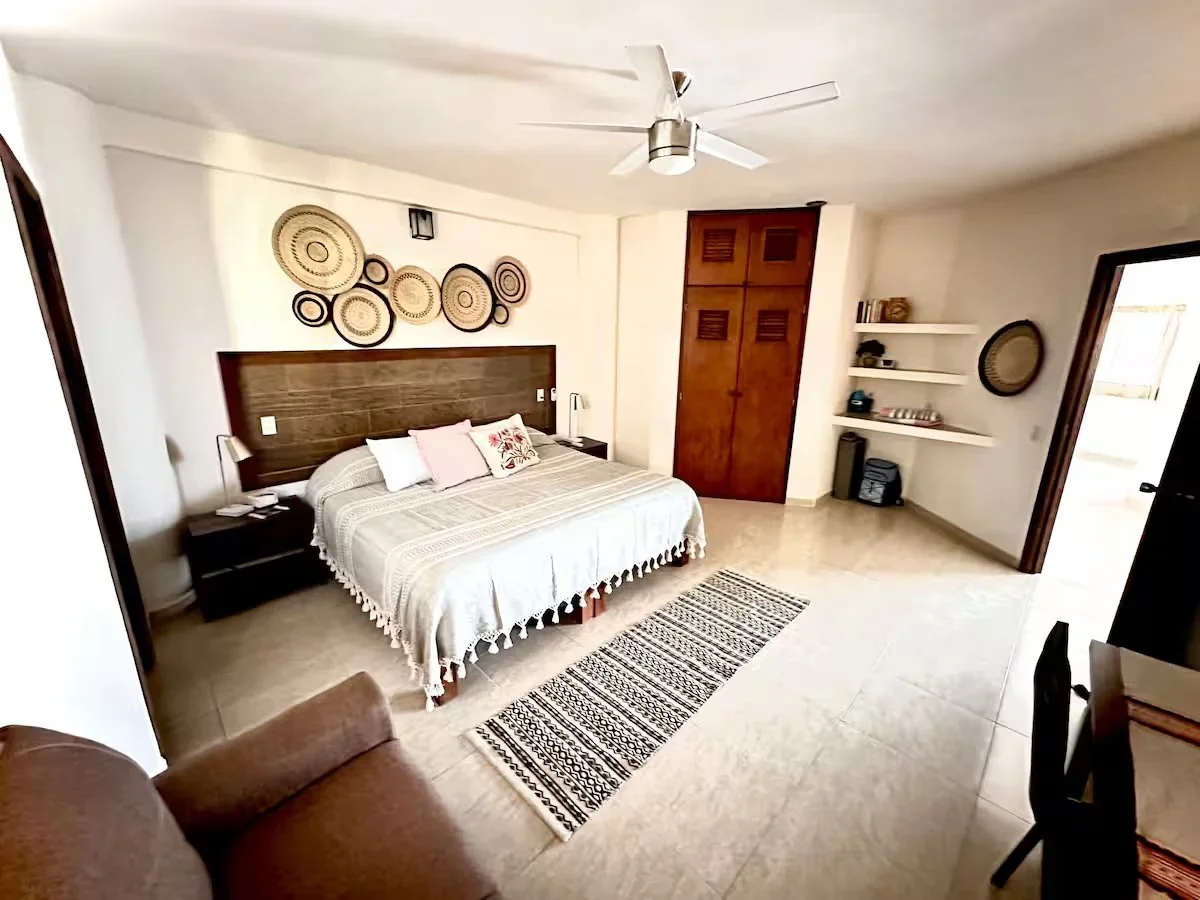 Add a Participant (room share)