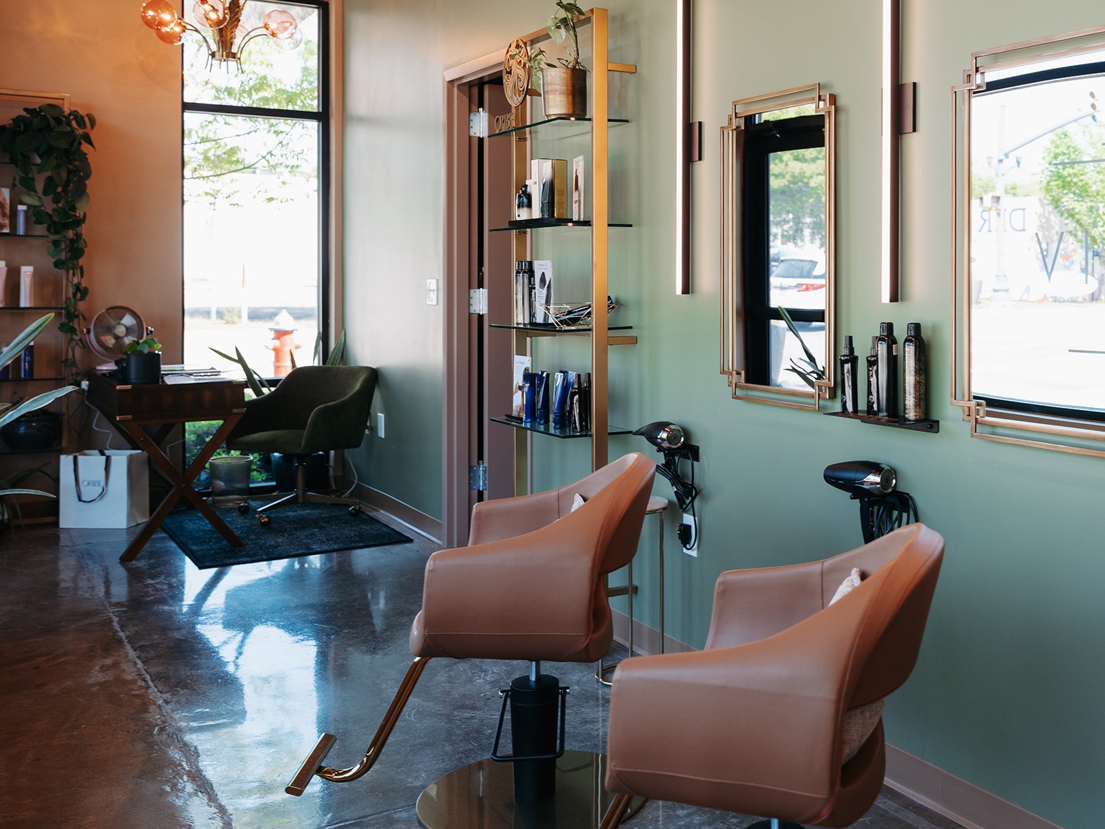 blow dry bar, luxury hair products, organic beauty