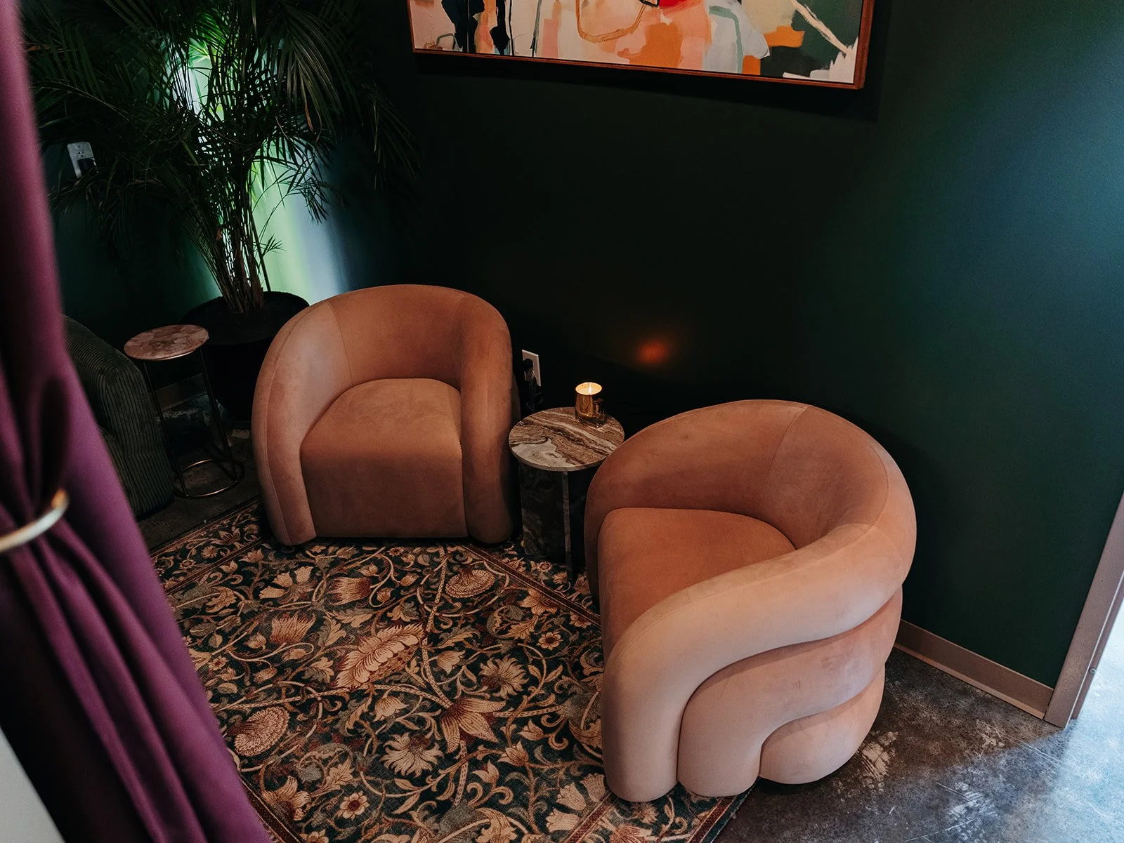 relaxation room, art deco, dark lighting, calm, comfortable