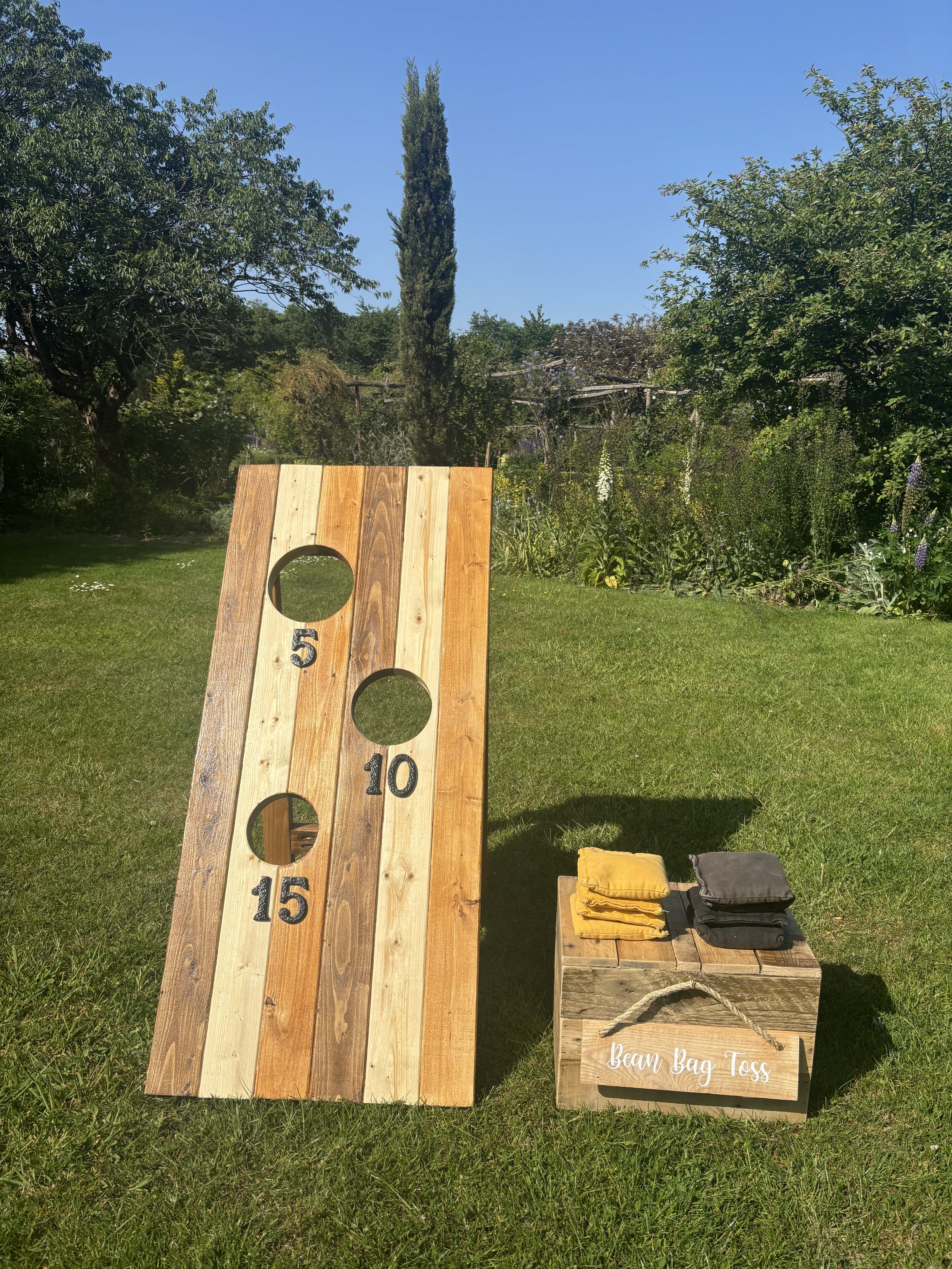 bean-bag-toss-wedding-games-hire-kent.jpg