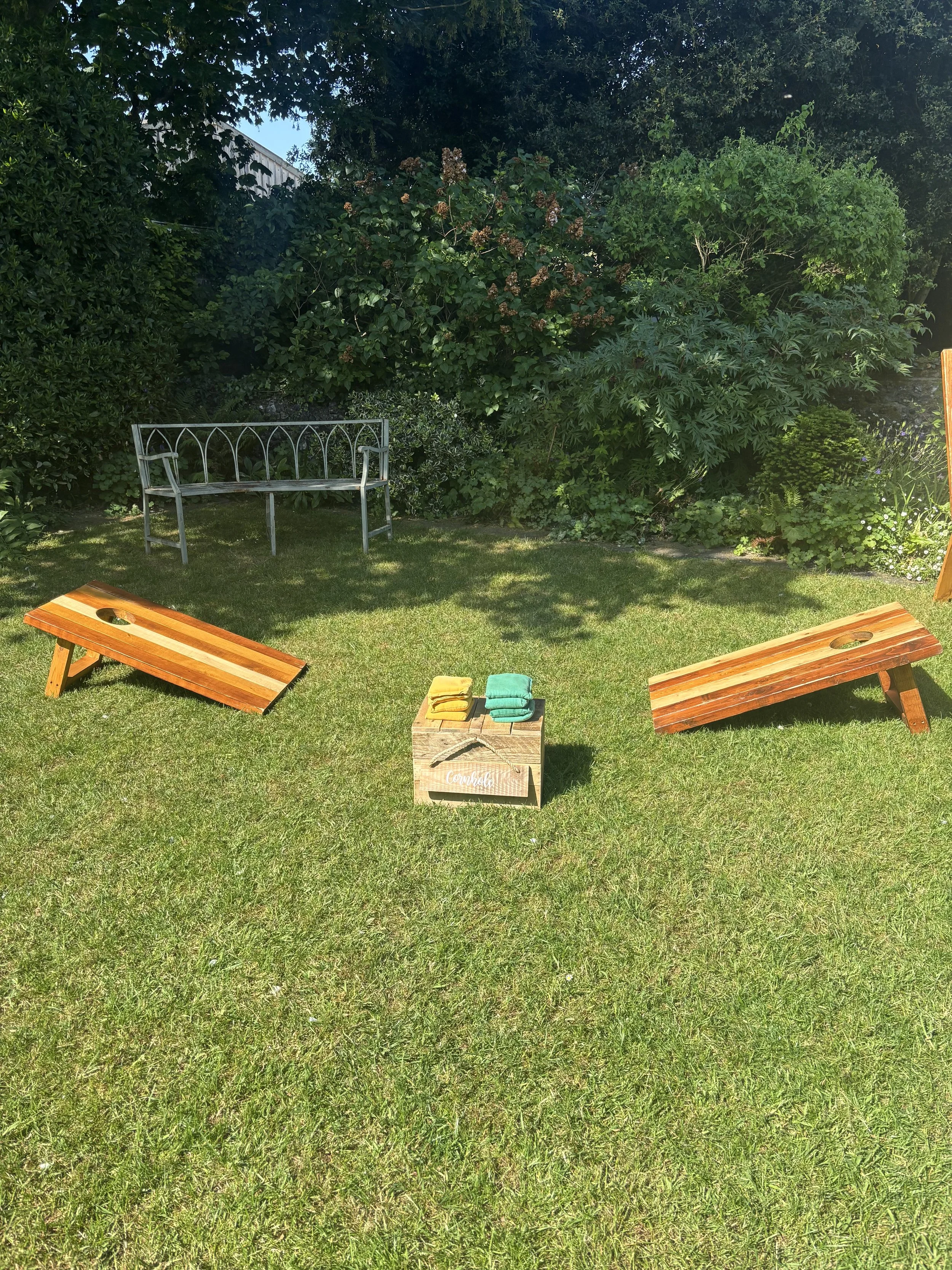 cornhole wedding games kent