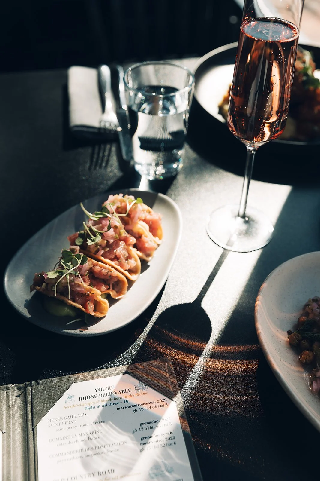 sparkling rose and tuna