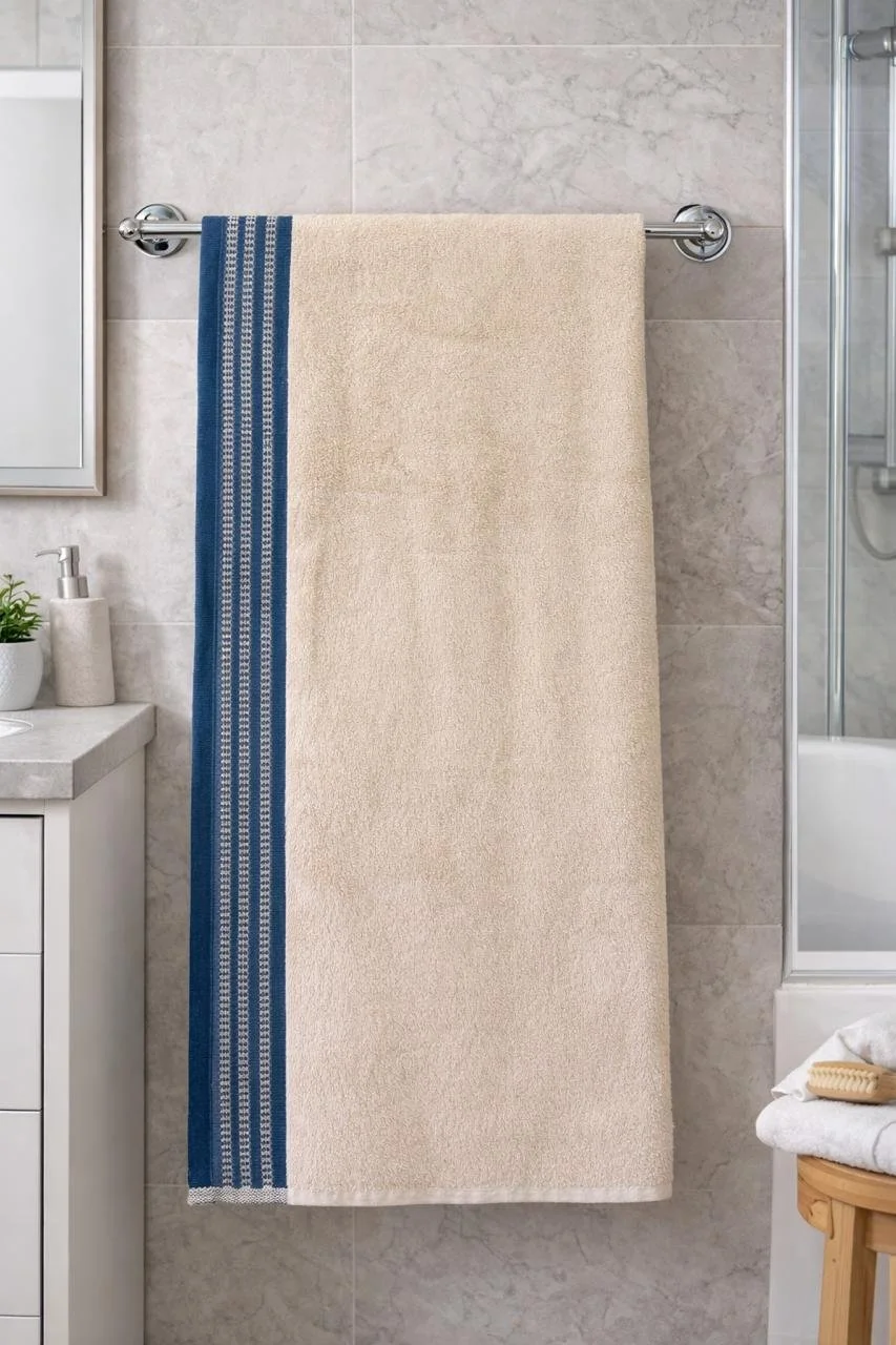 Toalla Tipo Canon 100% Algodón – Beige con Azul