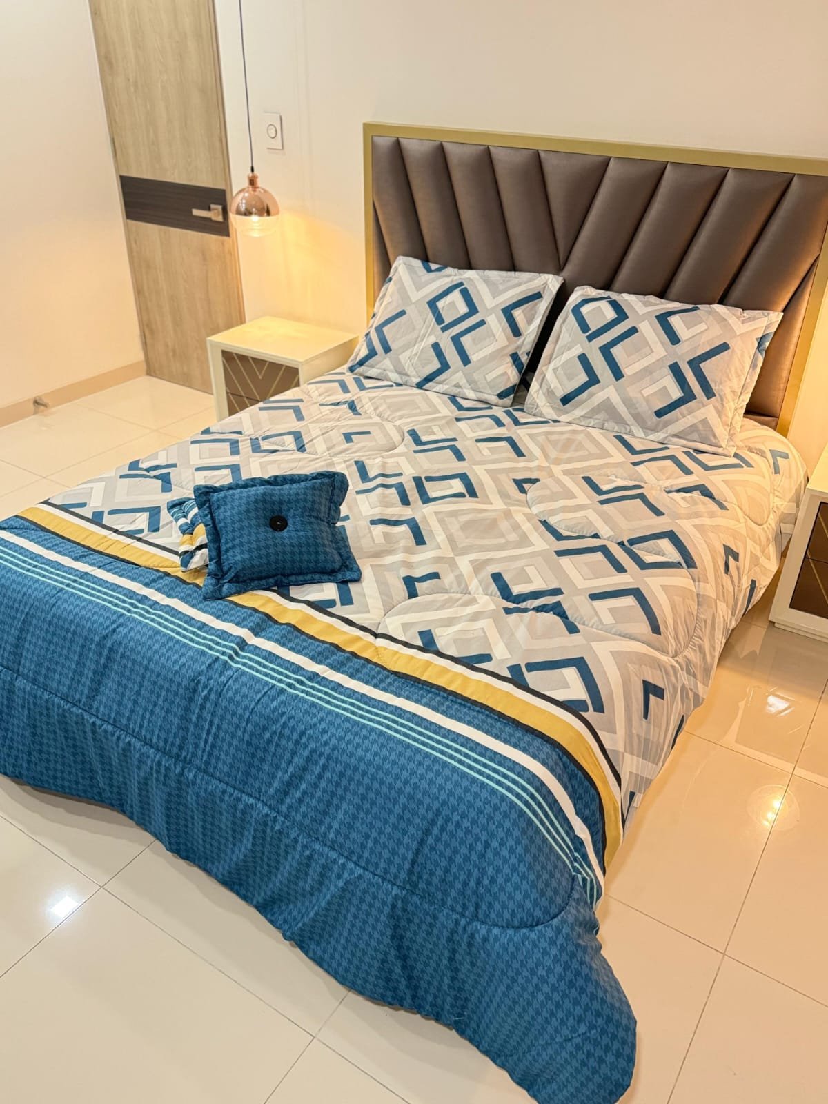 Edredón King Estampado 6 Piezas - Geométrico Azul Elegante