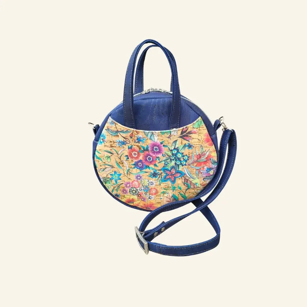 Ronde kurk tas blauw voorkant.webp