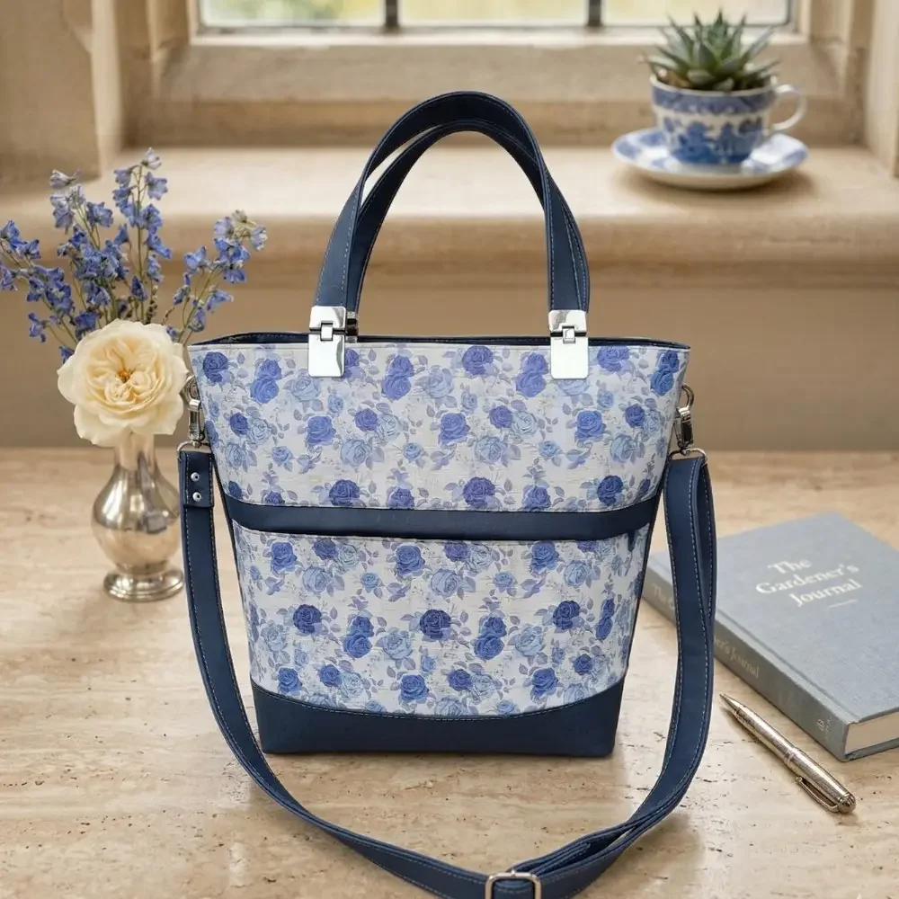 Shopper blauw kurk met blauwe rozen