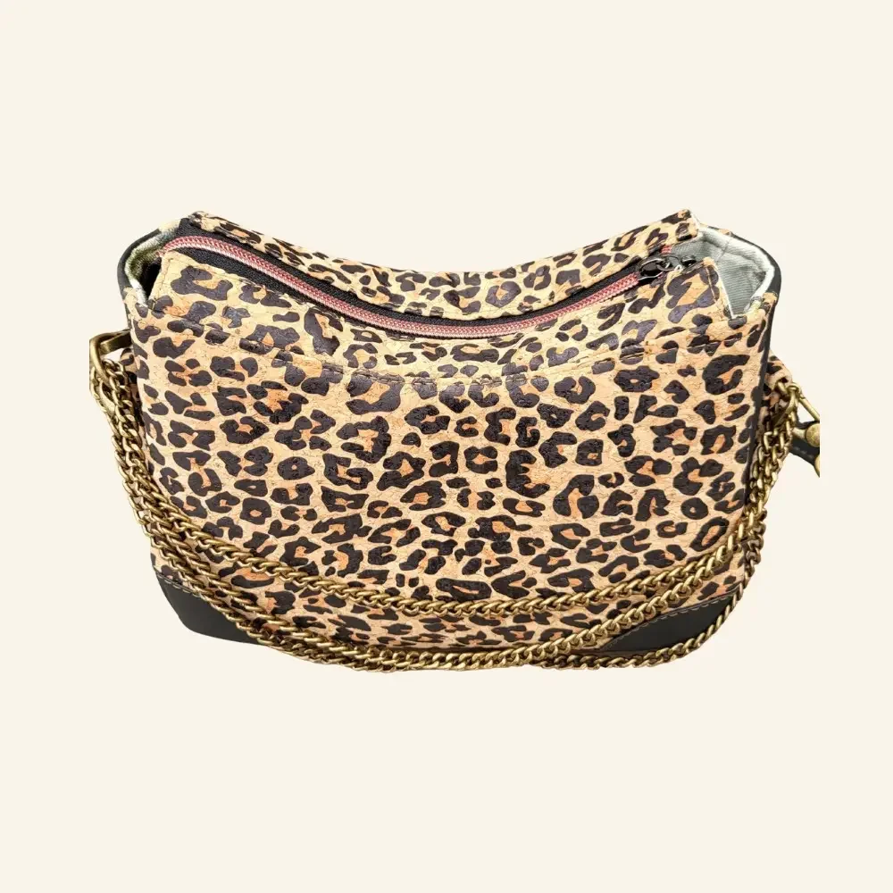 panterprint schoudertasje bovenkant.webp