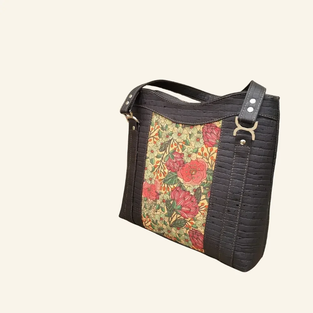 zwarte shopper met rode bloemen zijaanzicht.webp