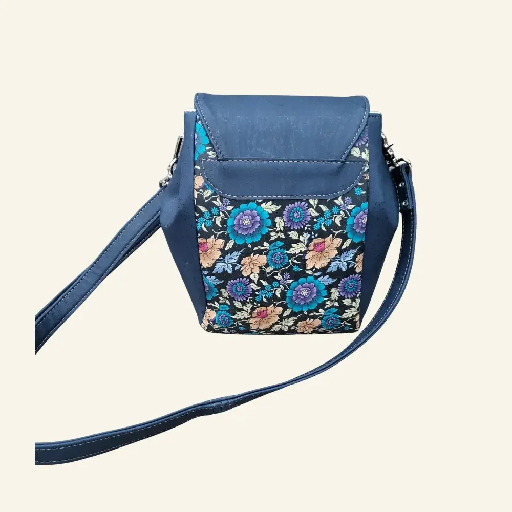 buideltasje blauw kurk achterkant.webp