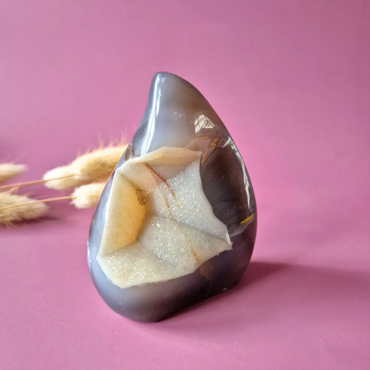 Druzy Gray Agate Teardrop / Flame Standing Gemstone Crystal