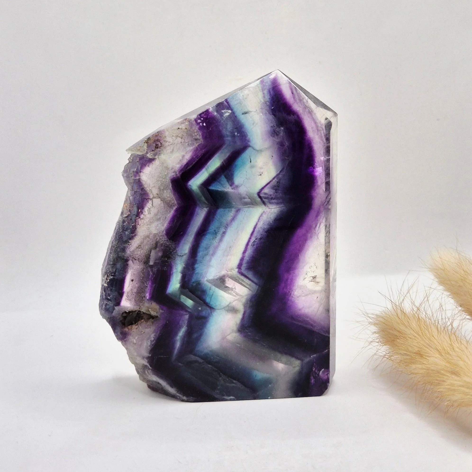 Candy Fluorite sculpture with rough edge - 346g