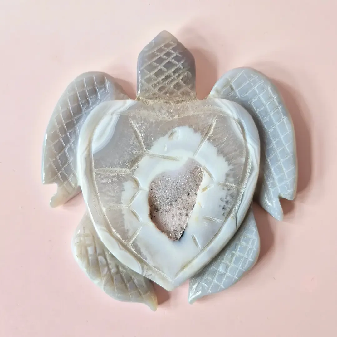 Gemstone Large Grey Agate Turtle with Druzy (8–12 cm)