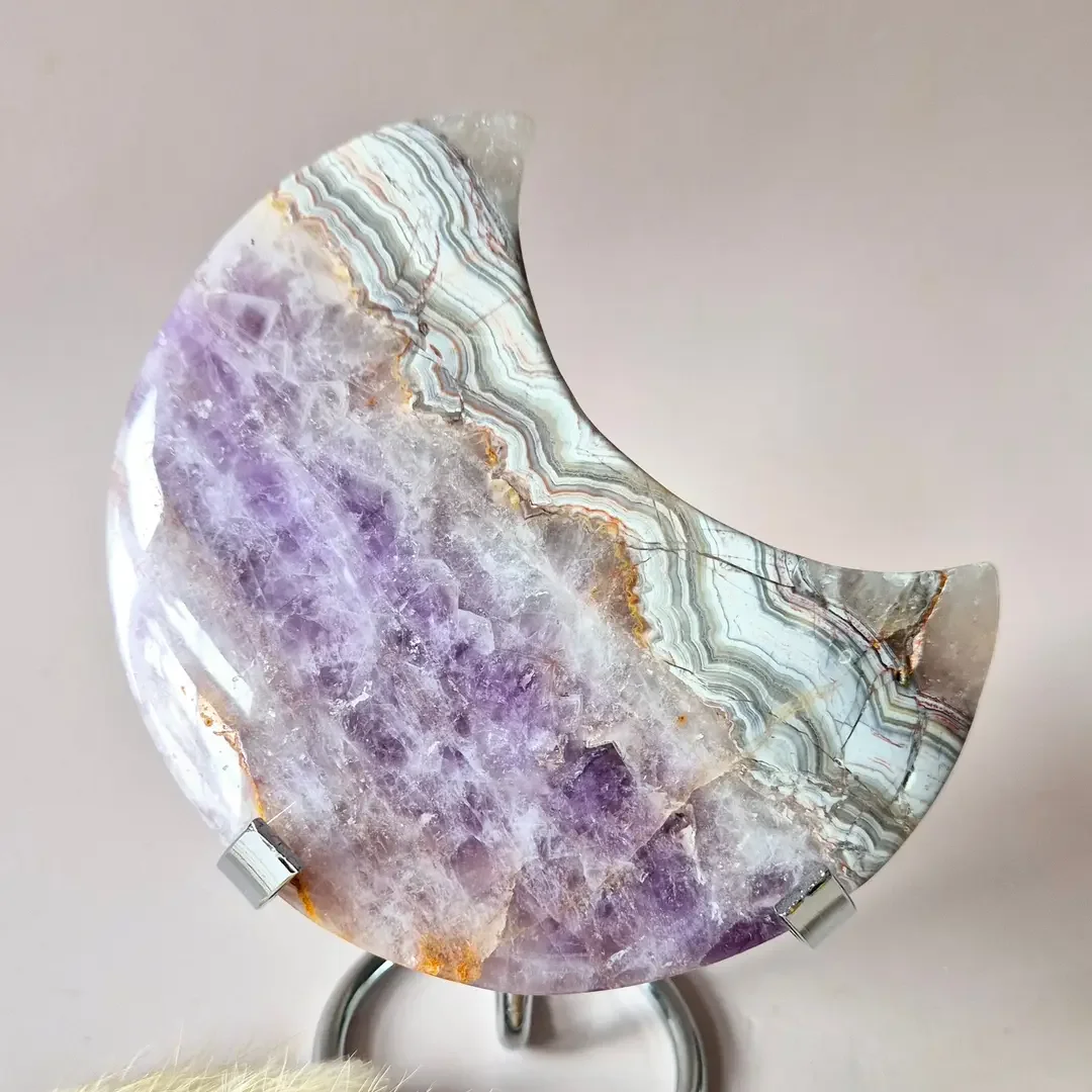 XL Amethyst Agate Gemstone Moon (334g) – Including Stand