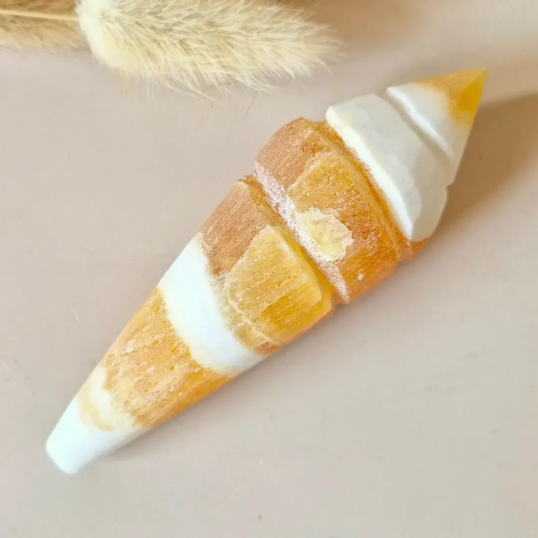 Yellow Calcite Gemstone Ice Horn Carving – 8 cm