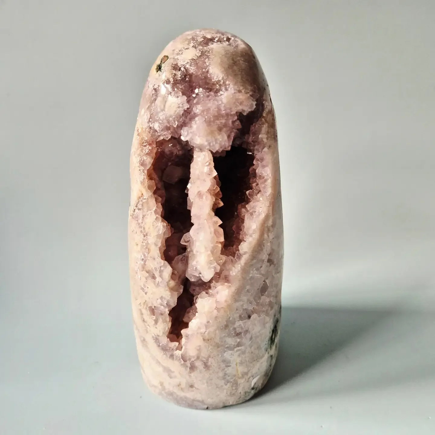 XXL A+ Gemstone Druzy Pink Amethyst Geode Freeform of 1772 grams Statement Piece