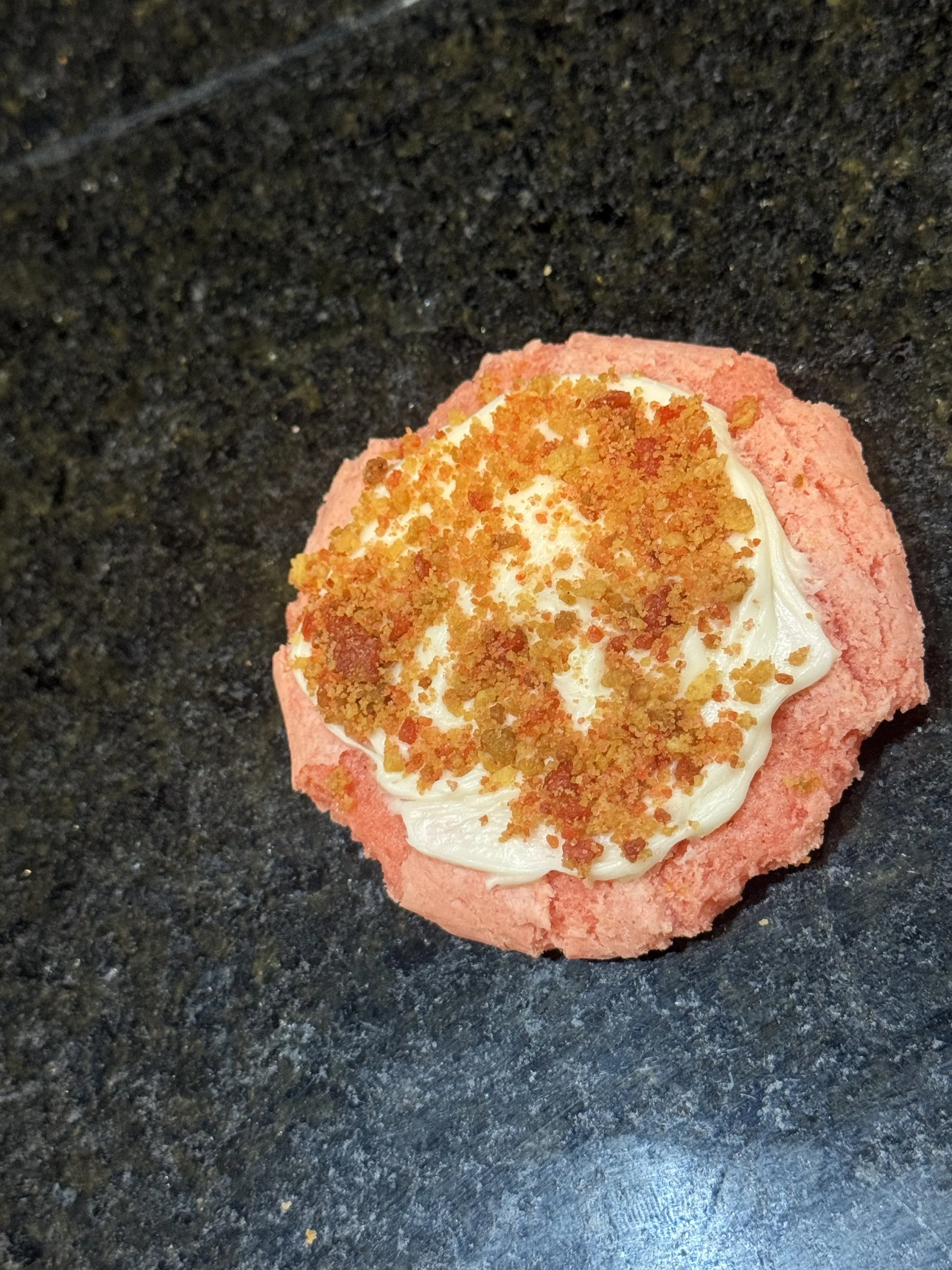 Strawberry crunch Cookie